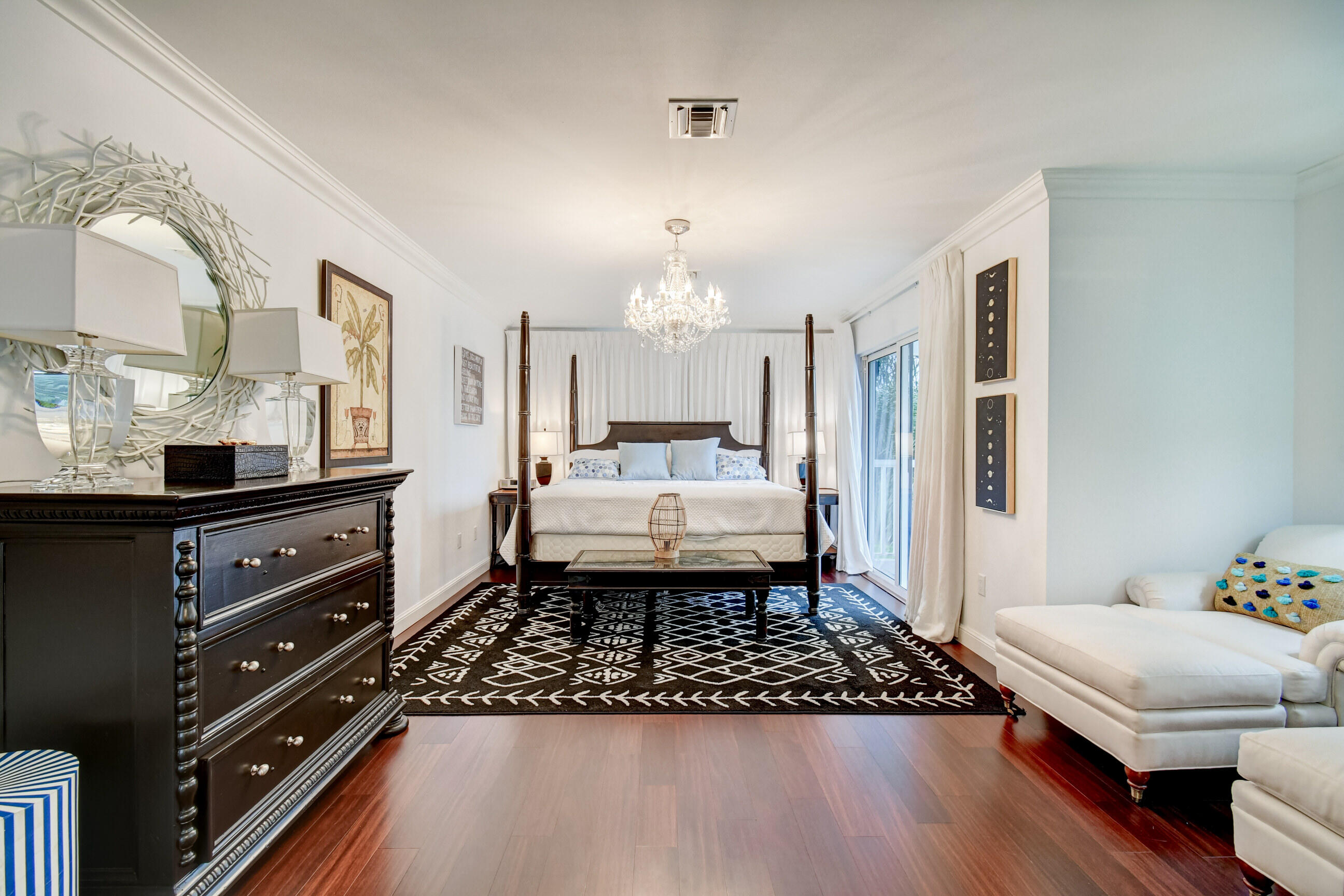 1110 Seaspray Avenue