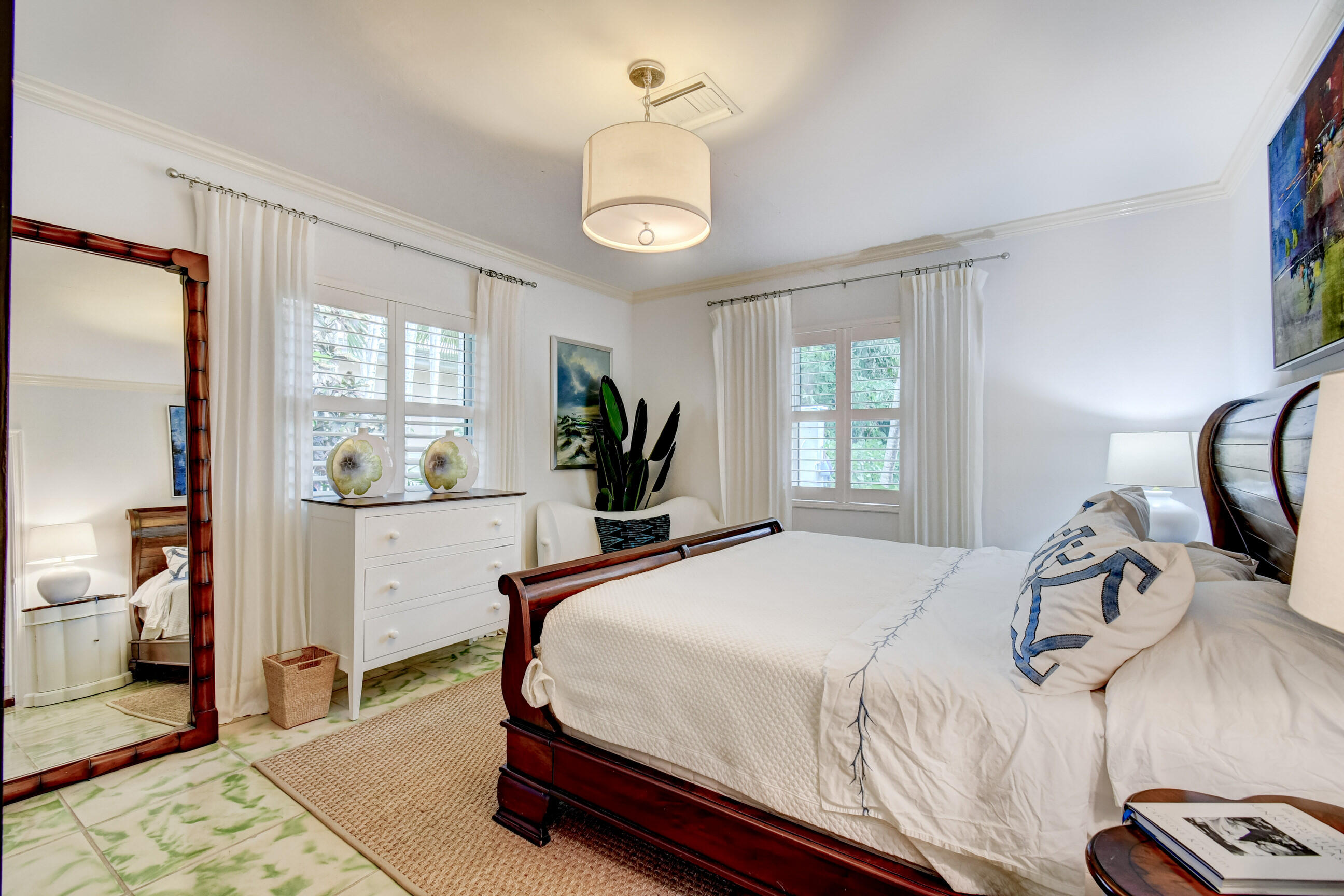 1110 Seaspray Avenue