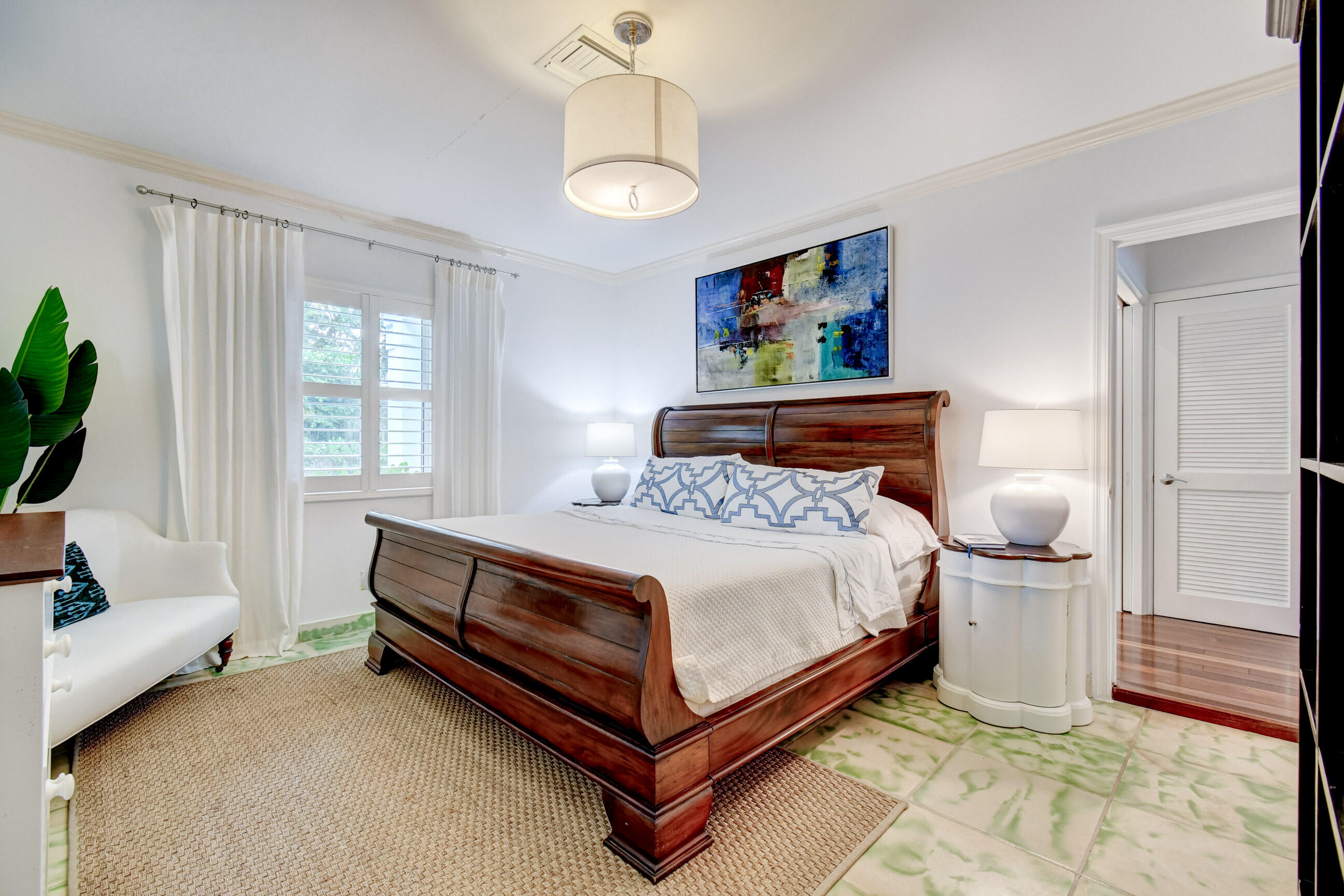 1110 Seaspray Avenue