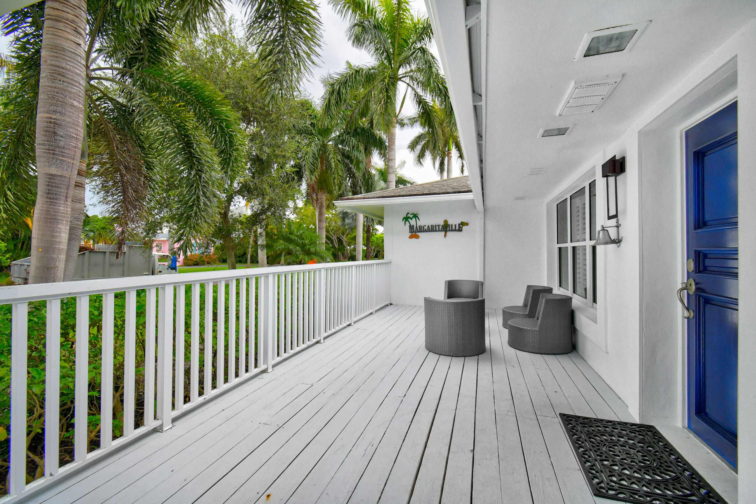 1110 Seaspray Avenue