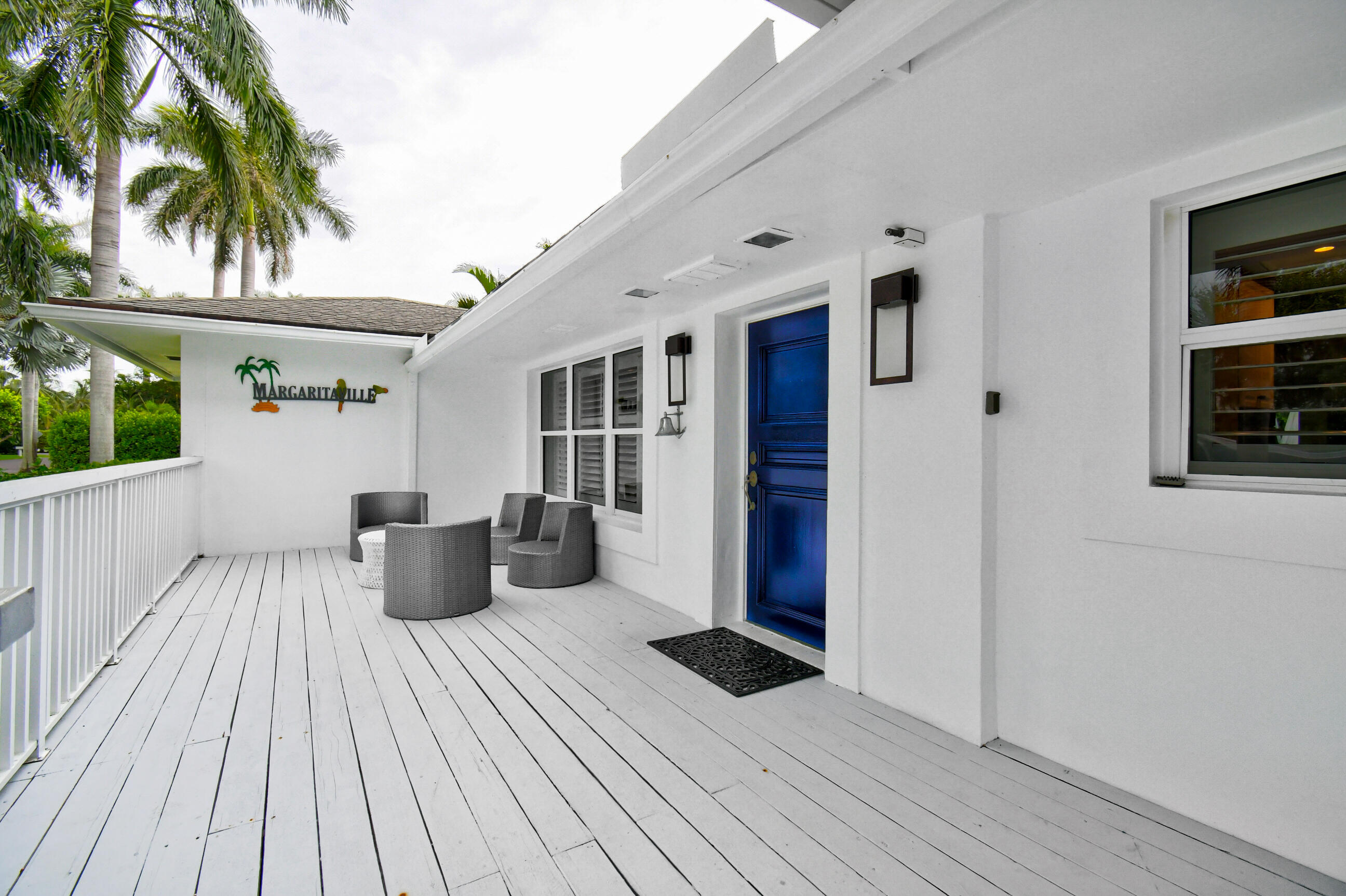 1110 Seaspray Avenue