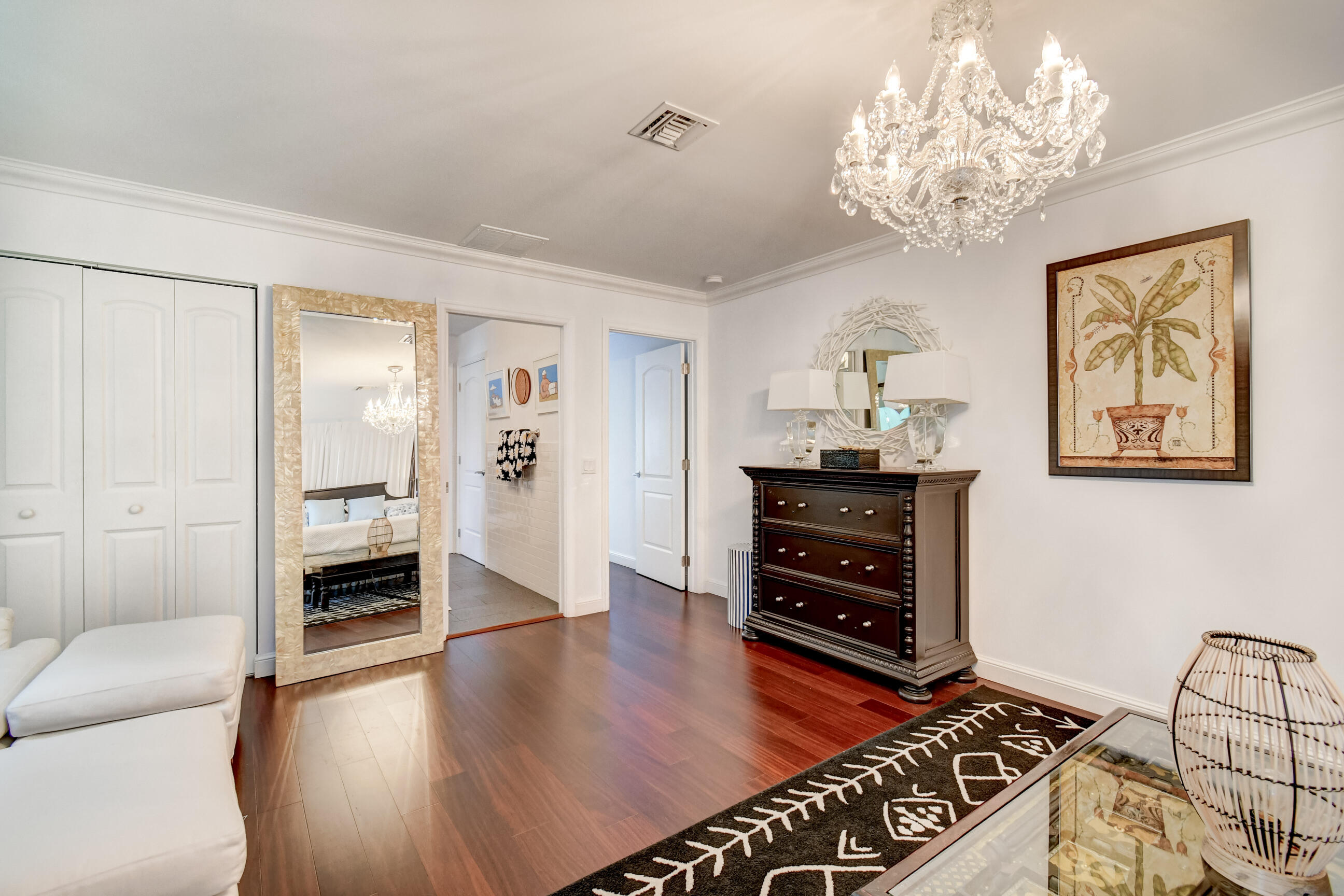 1110 Seaspray Avenue