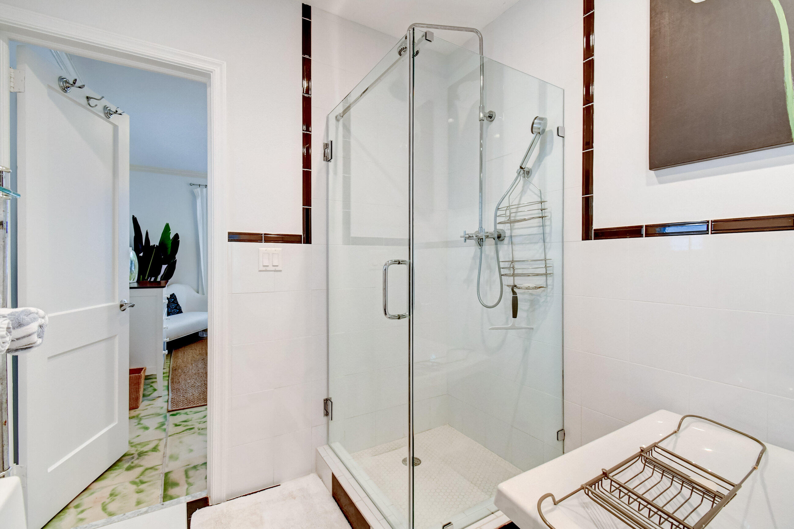 1110 Seaspray Avenue