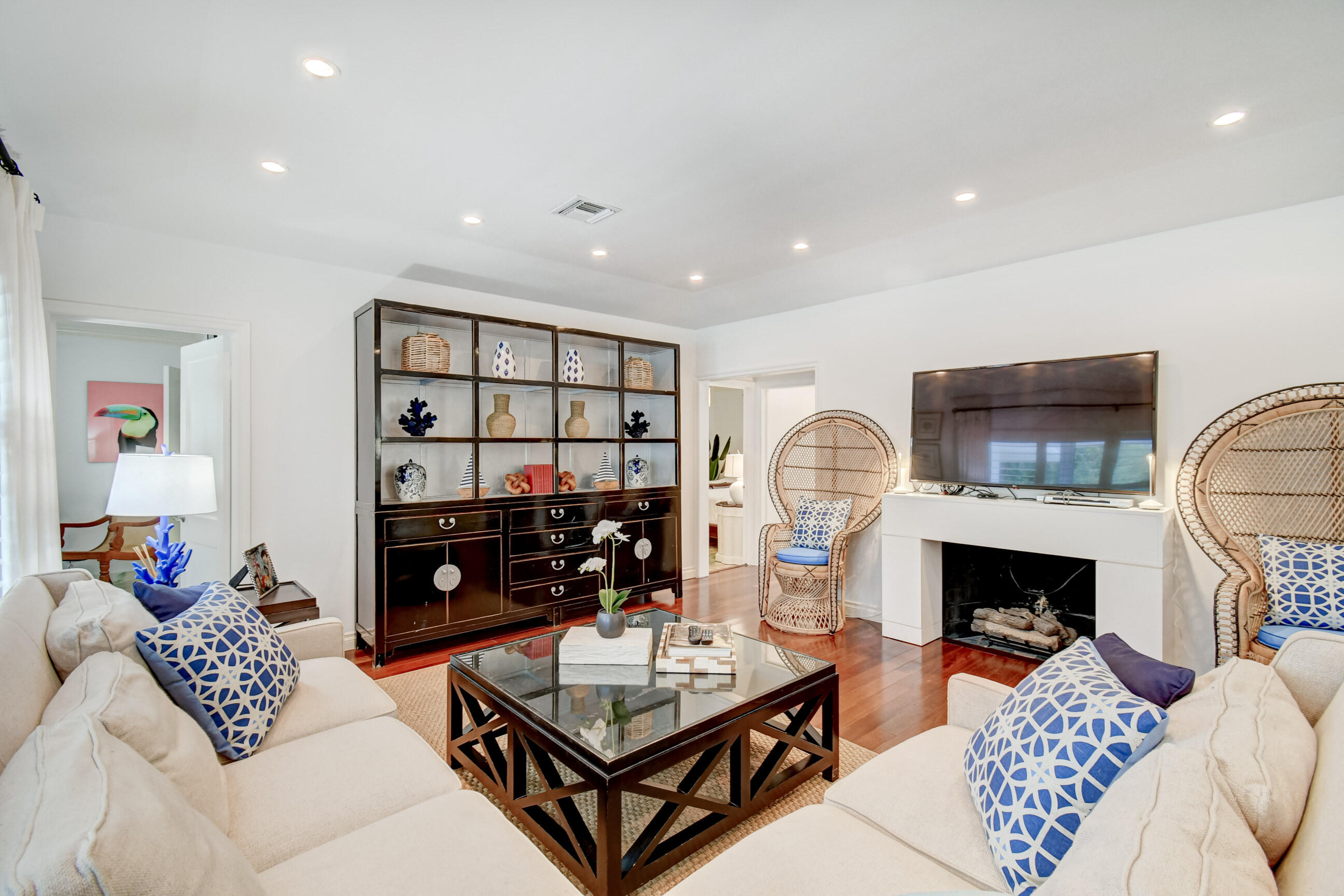 1110 Seaspray Avenue