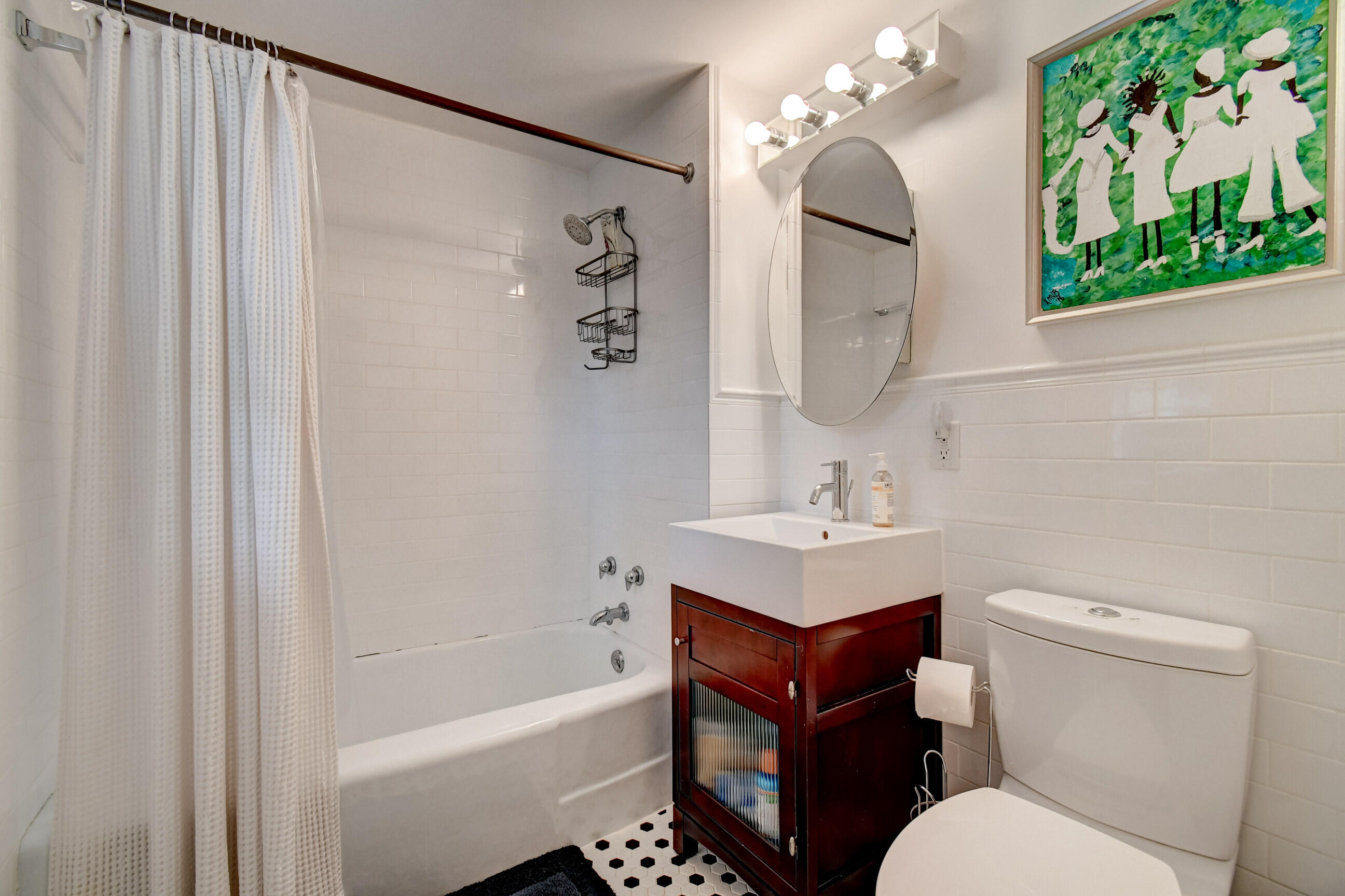 1110 Seaspray Avenue