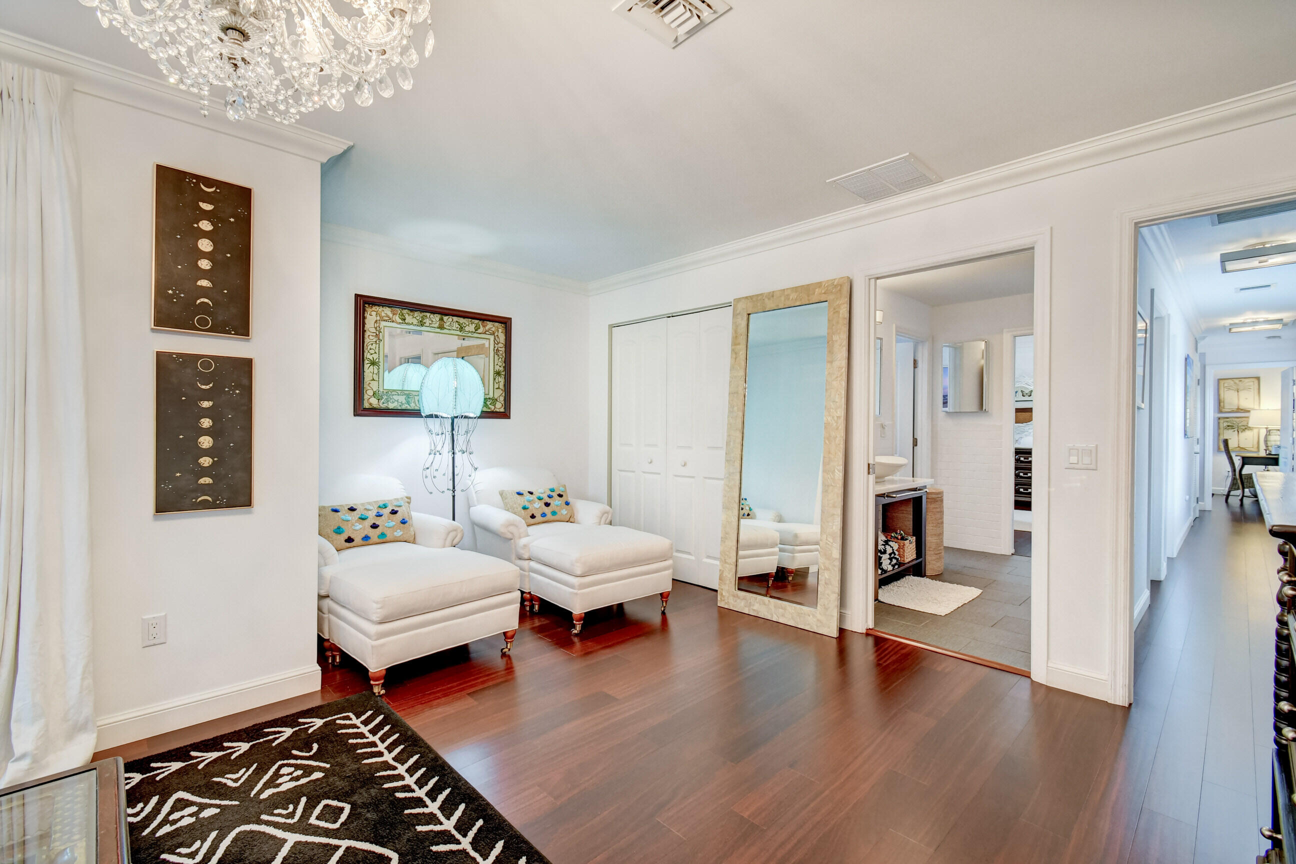 1110 Seaspray Avenue