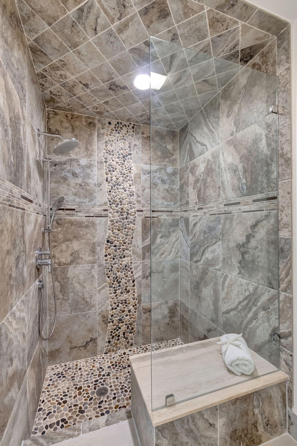 5112 Foxpointe Circle