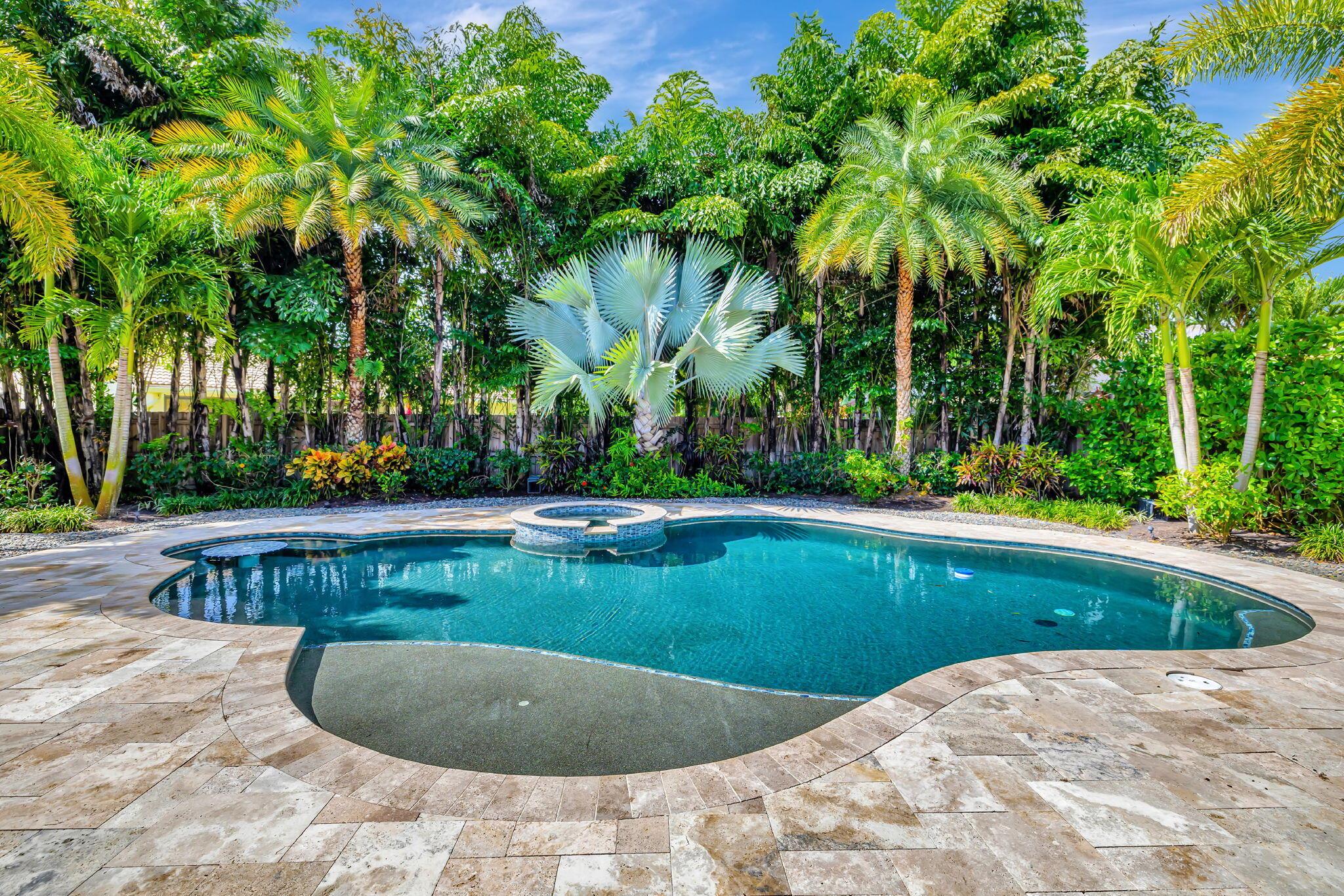 5112 Foxpointe Circle