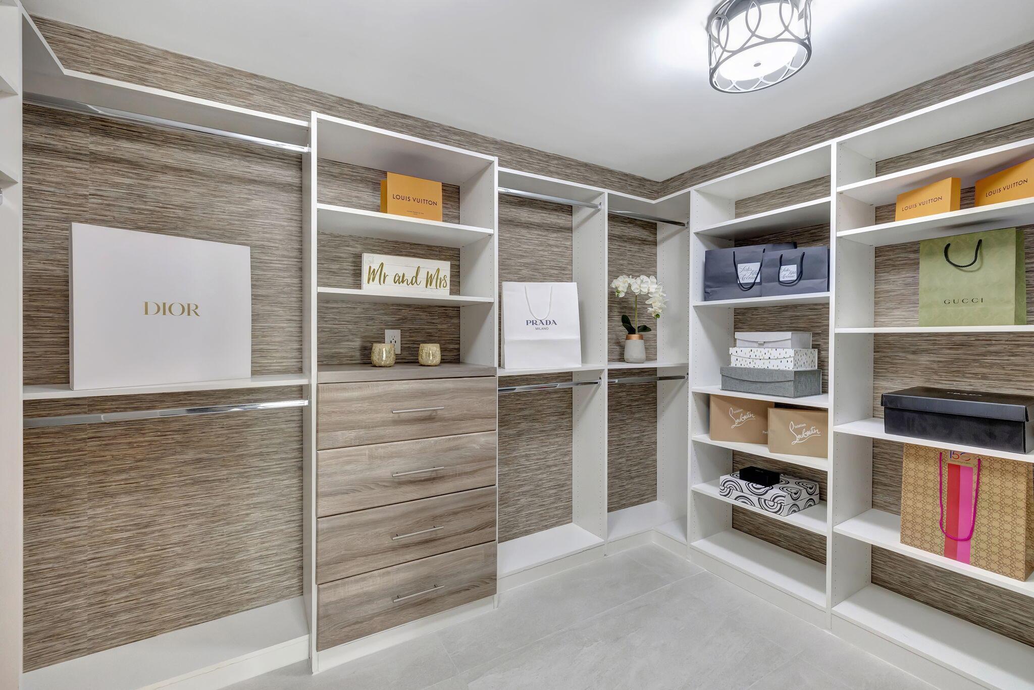 5112 Foxpointe Circle