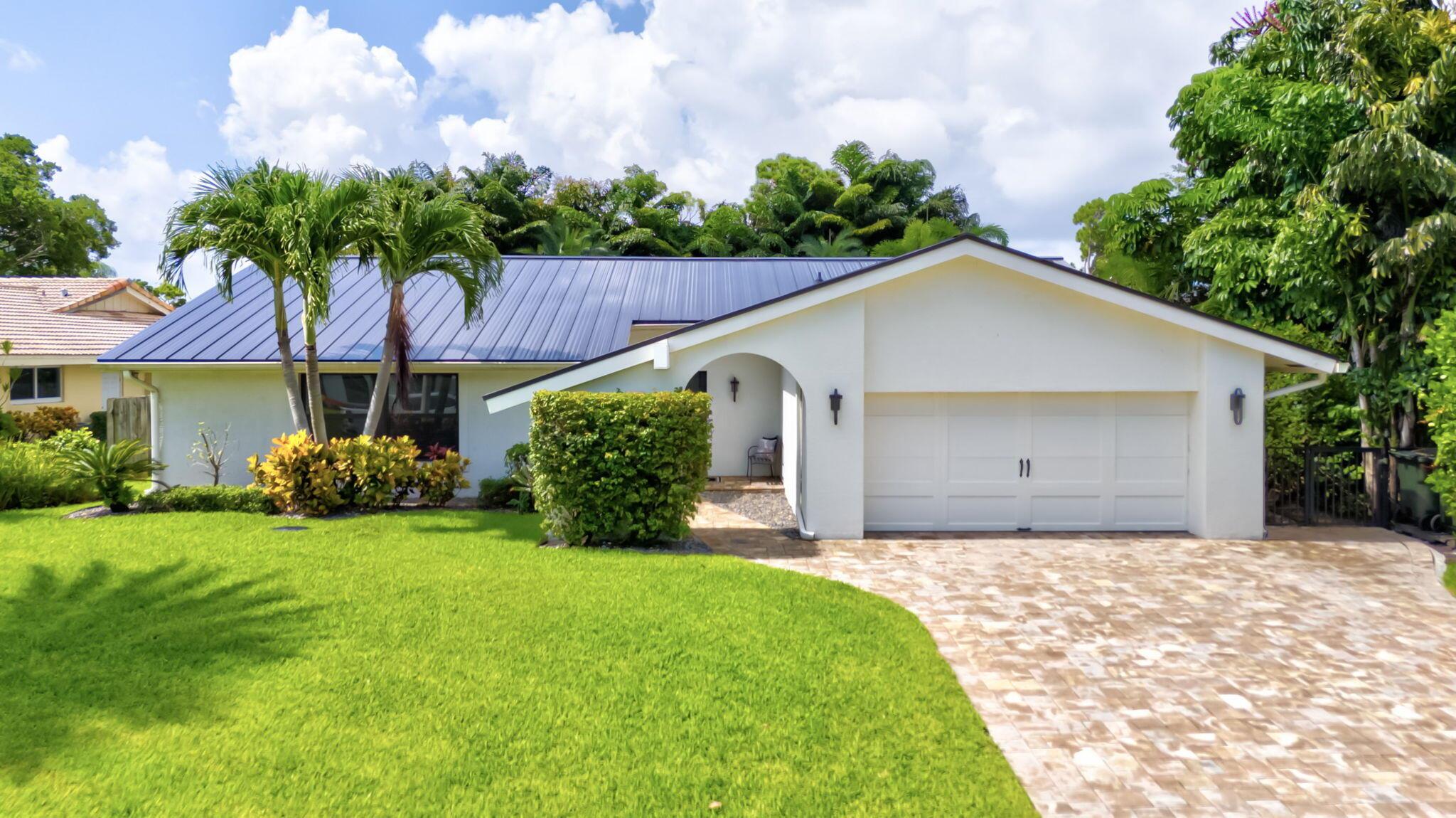 5112 Foxpointe Circle