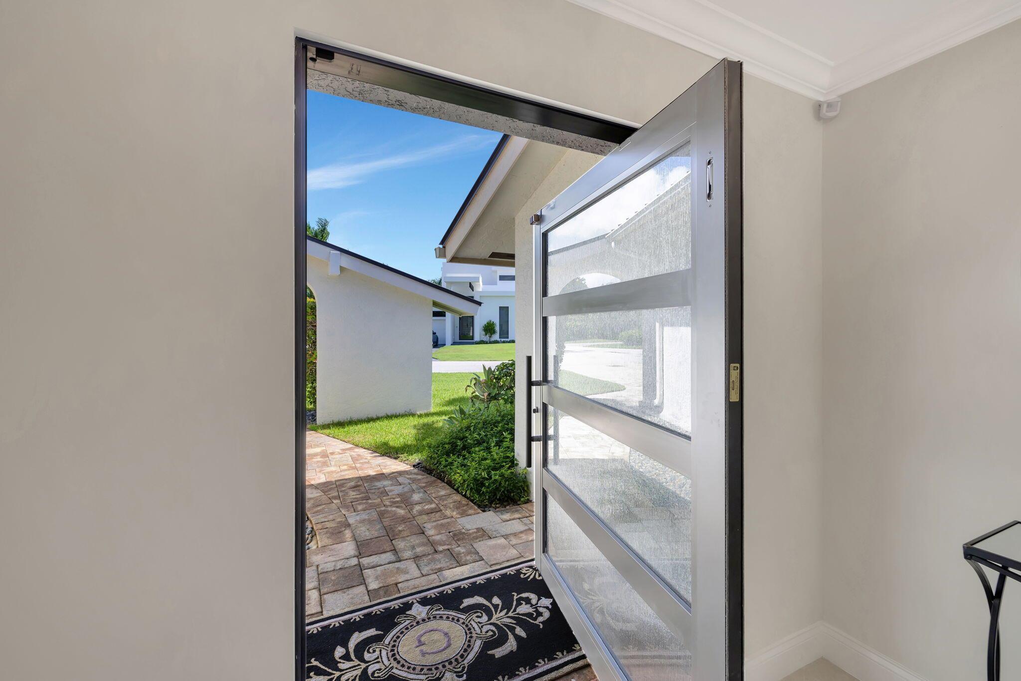 5112 Foxpointe Circle