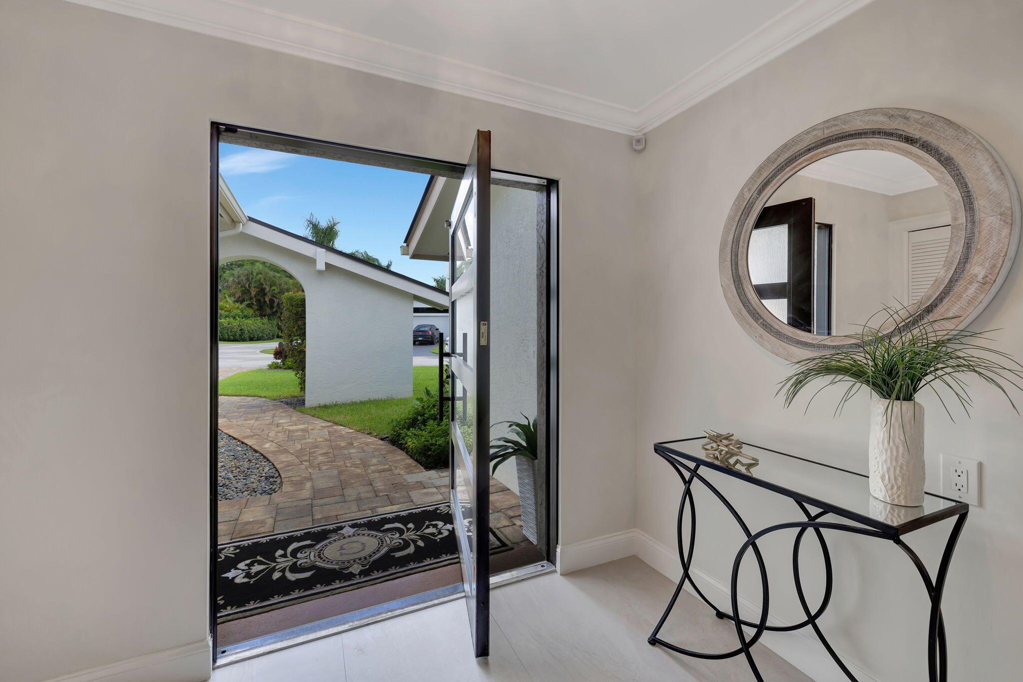 5112 Foxpointe Circle