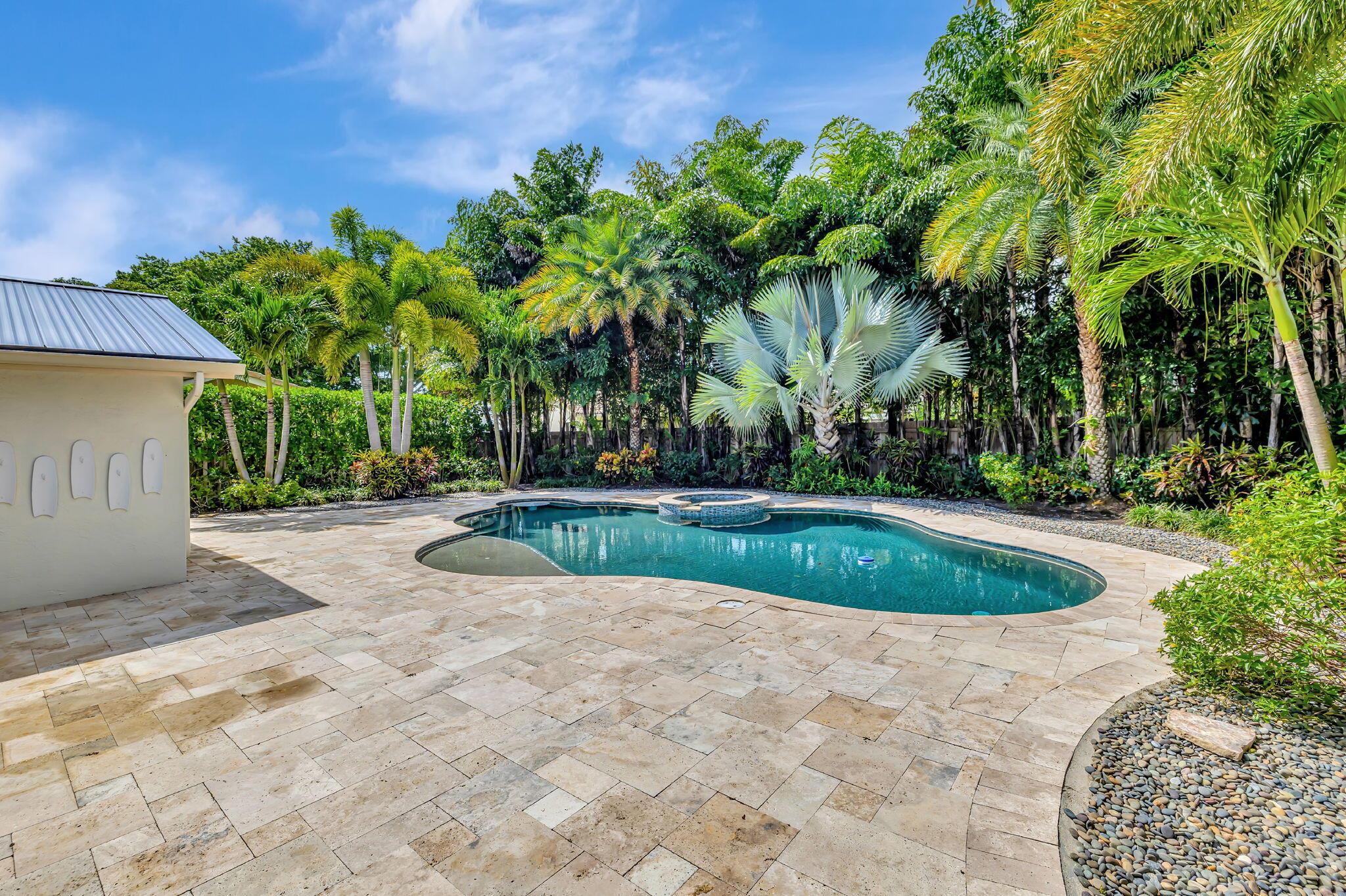 5112 Foxpointe Circle