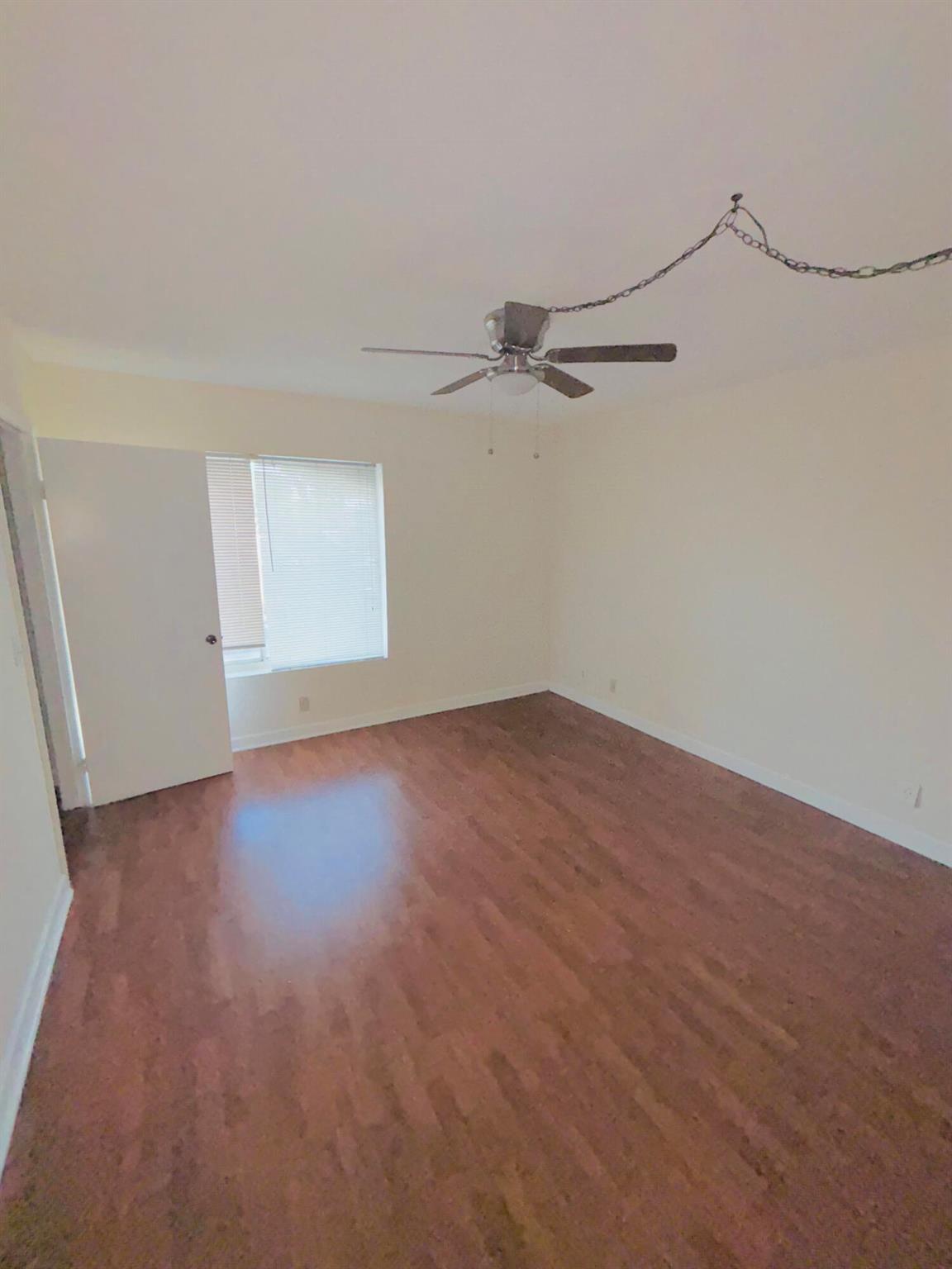 815 W Boulevard 11-204