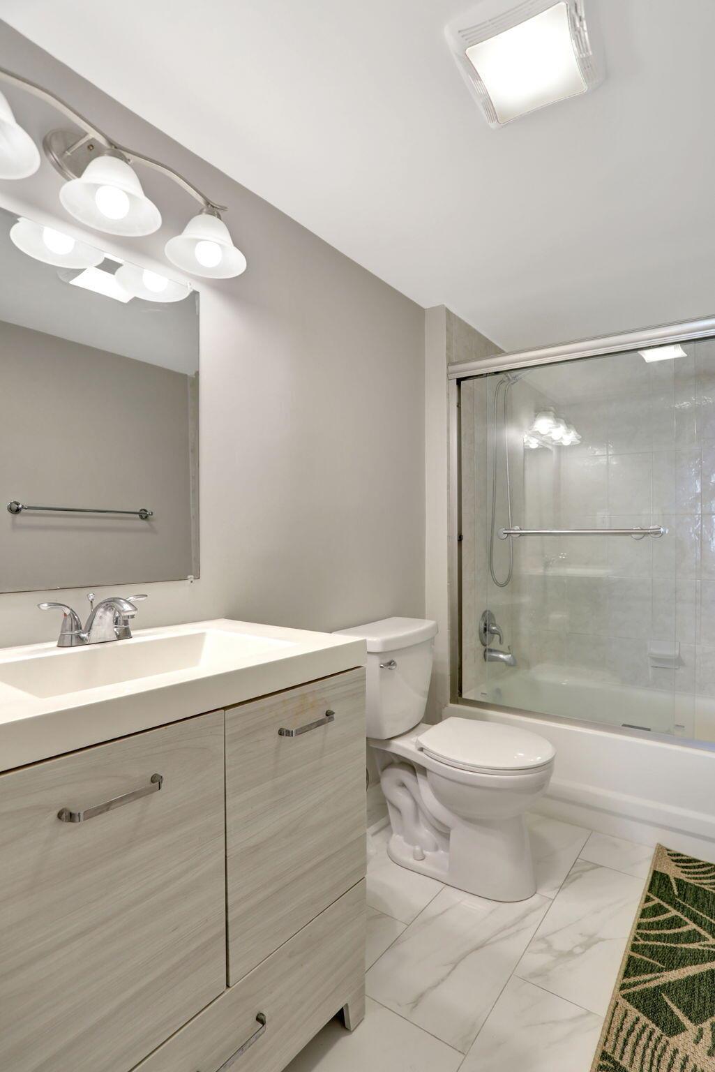 708 SE 2nd Avenue 324