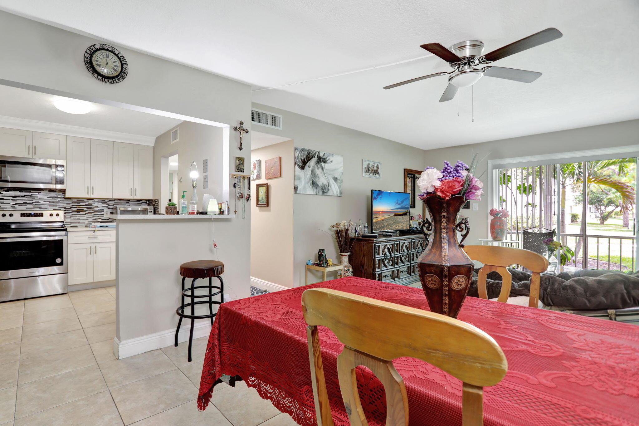 708 SE 2nd Avenue 324