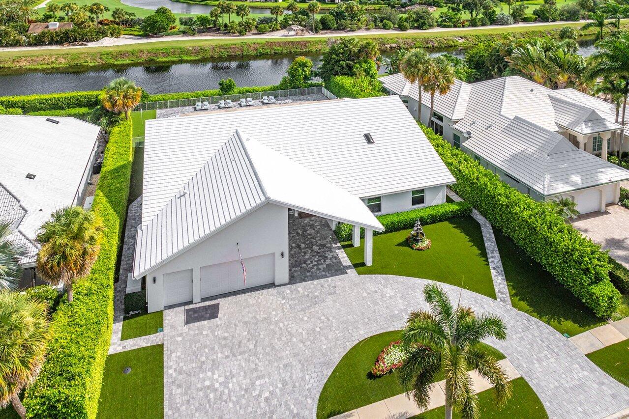 4324 Bocaire Boulevard