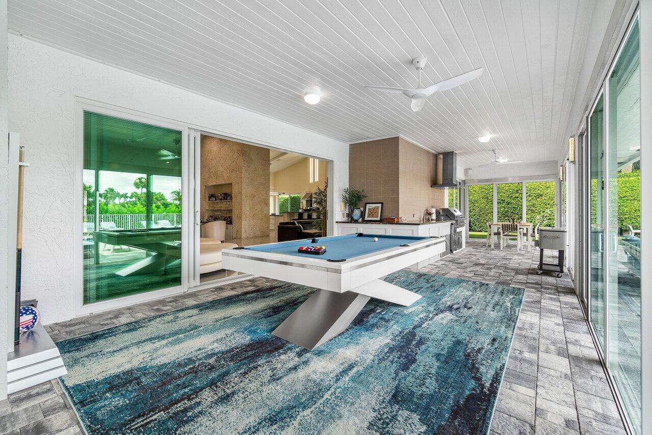 4324 Bocaire Boulevard