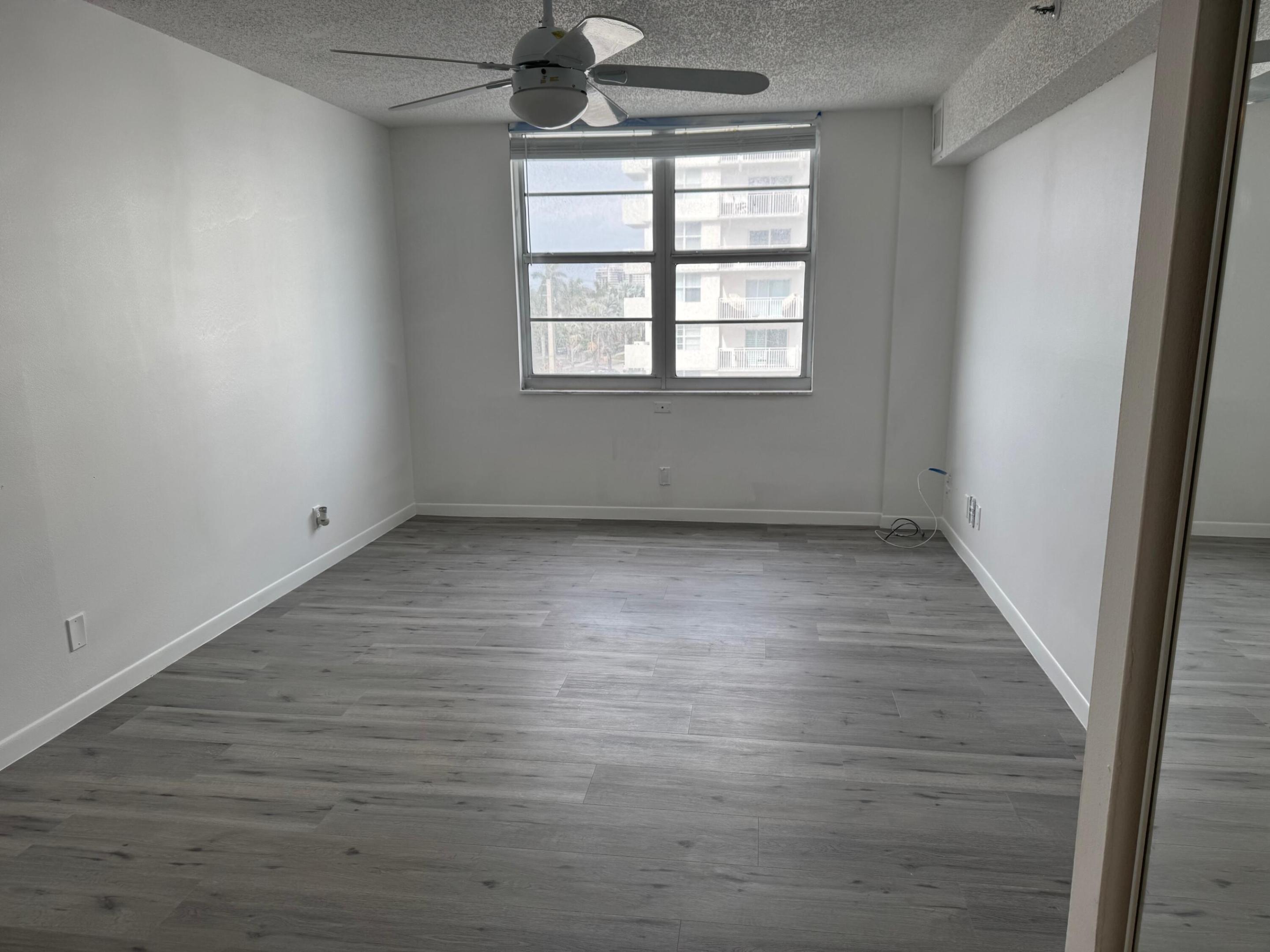 4511 S Ocean Boulevard 304