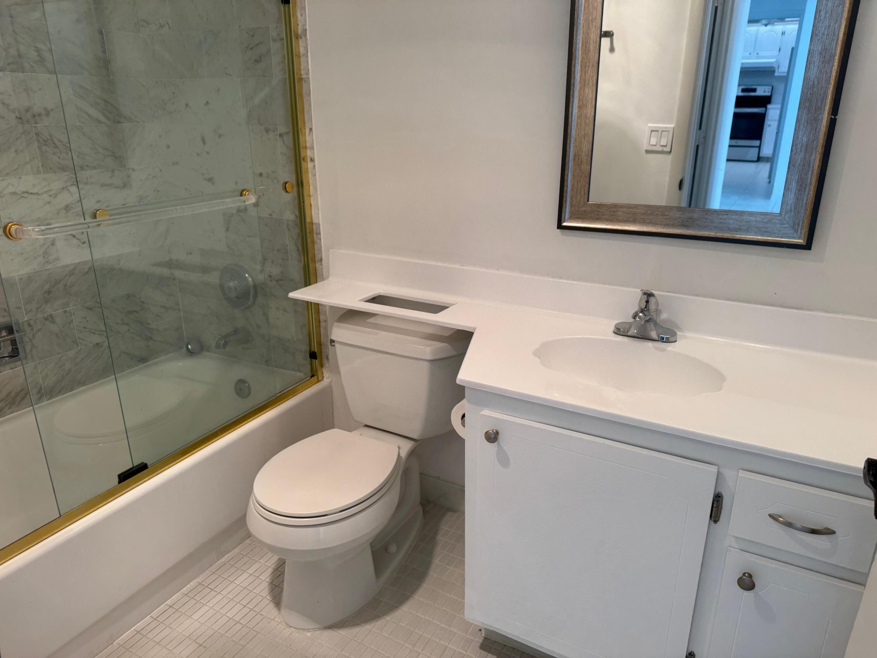 4511 S Ocean Boulevard 304