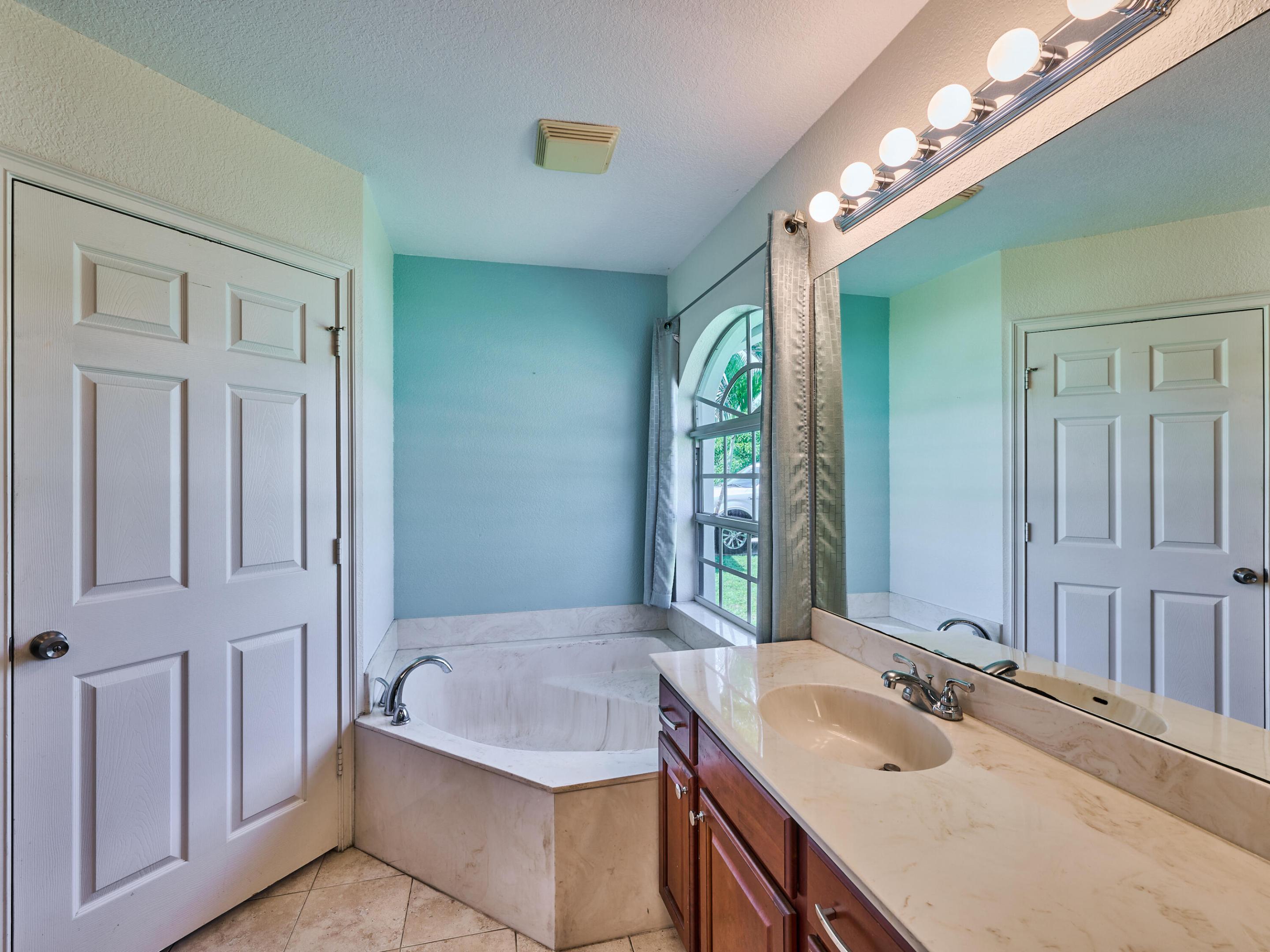 343 NW Byron Street W, Port St. Lucie