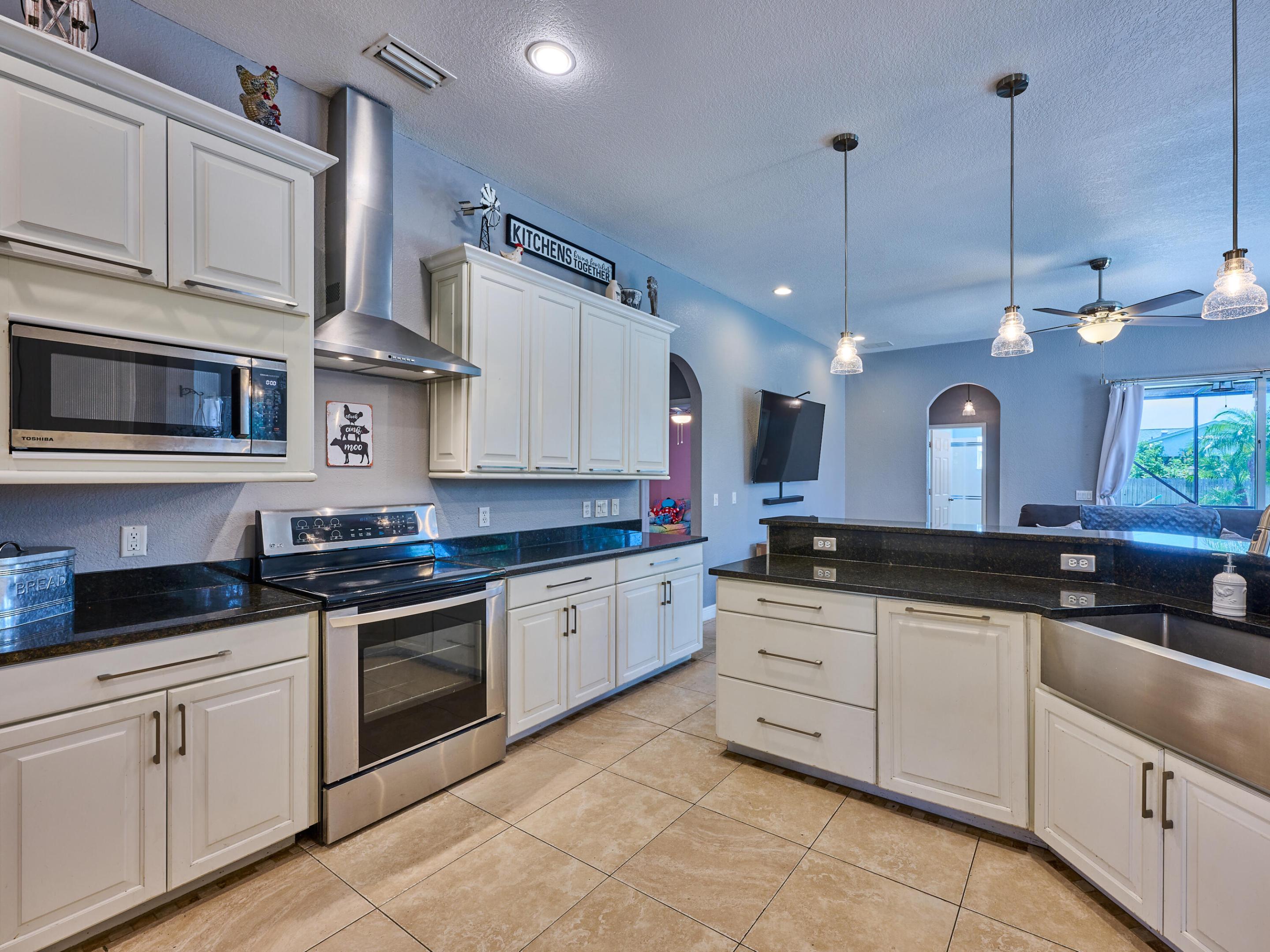 343 NW Byron Street W, Port St. Lucie