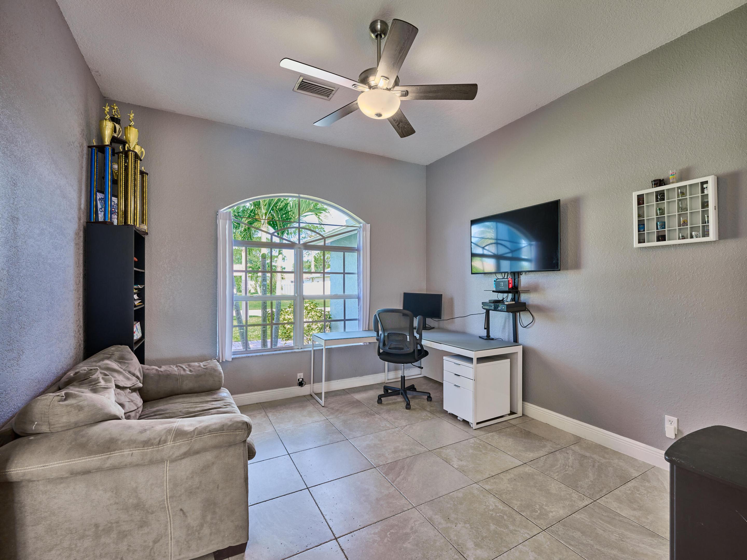 343 NW Byron Street W, Port St. Lucie
