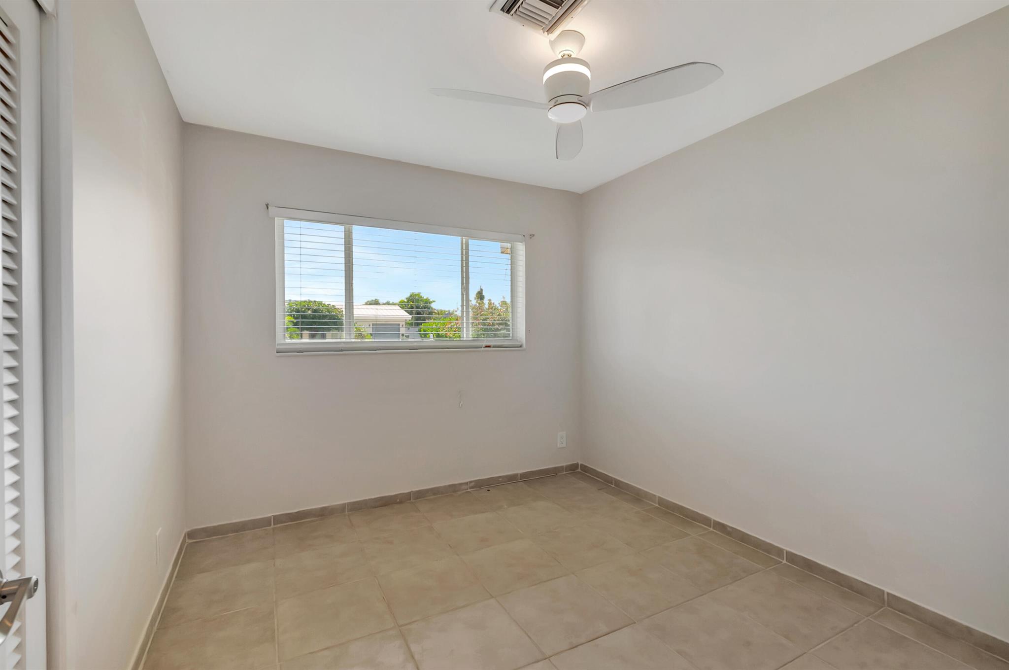 455 NE 33rd Street
