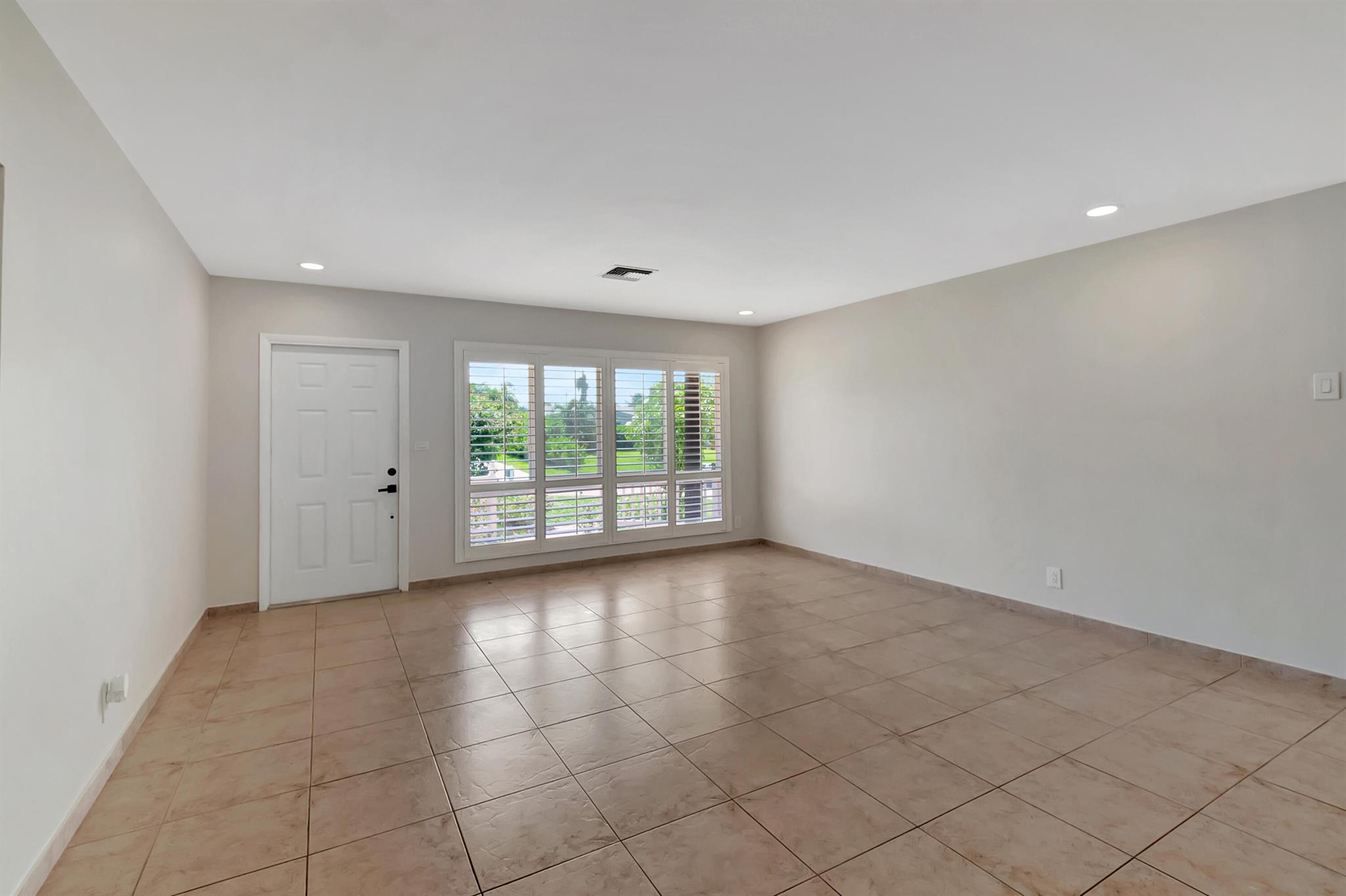 455 NE 33rd Street