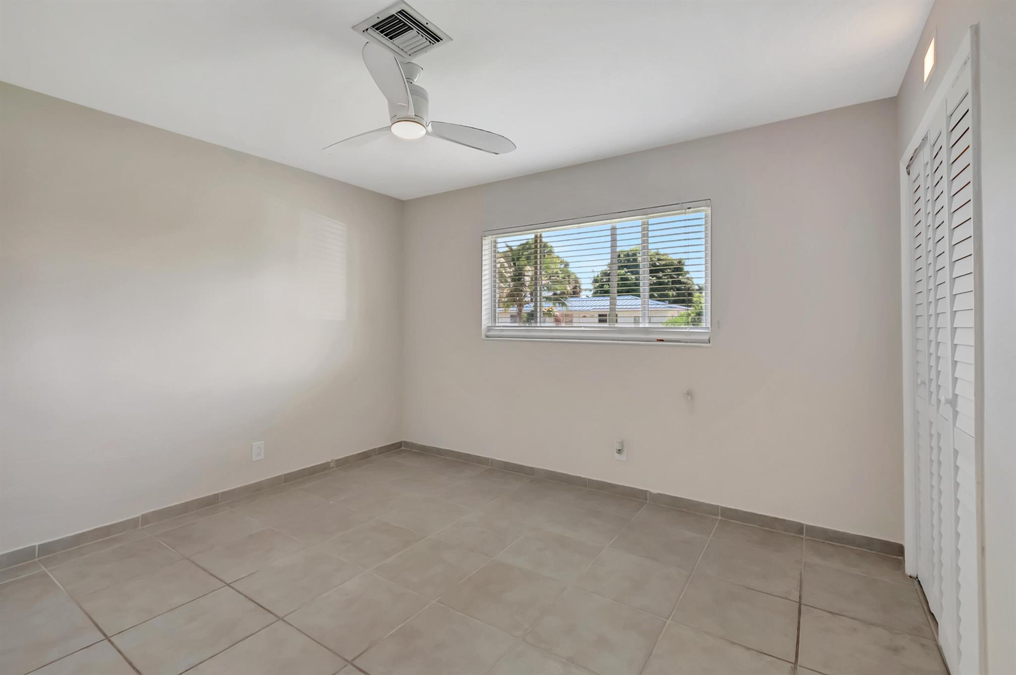 455 NE 33rd Street