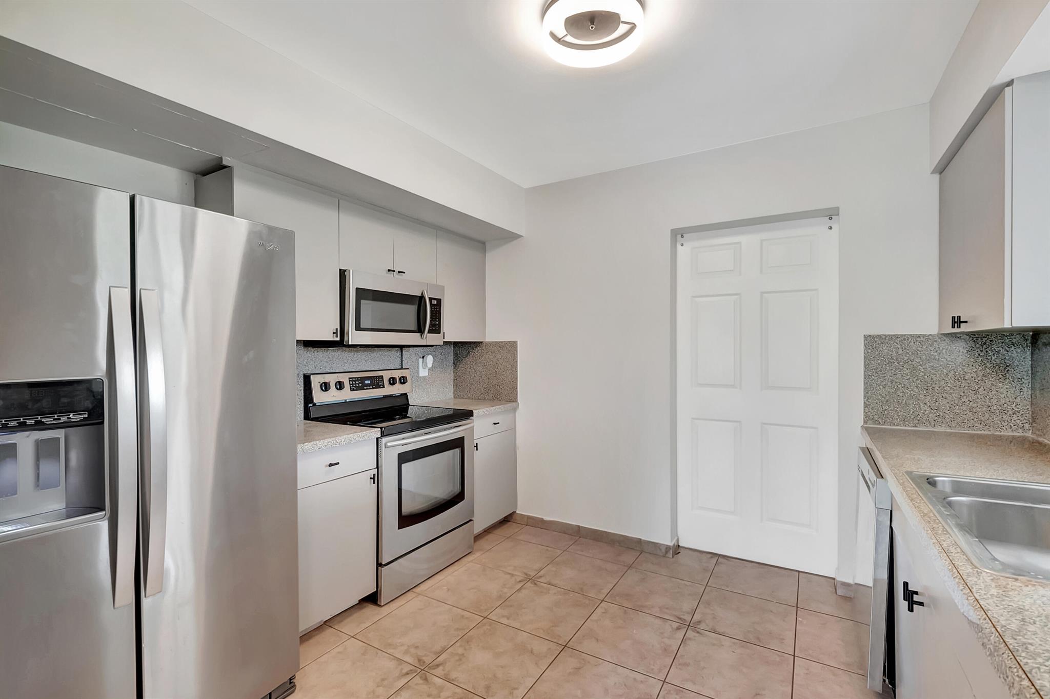 455 NE 33rd Street