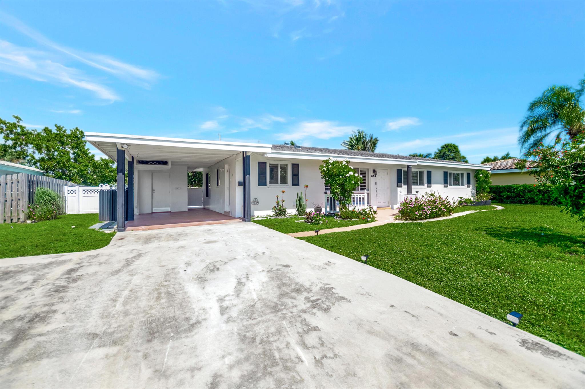 455 NE 33rd Street