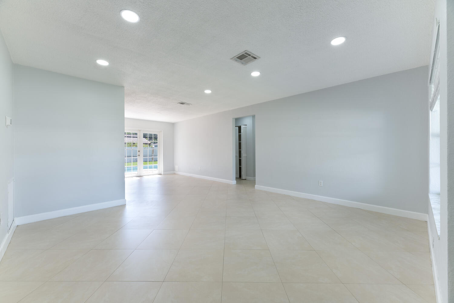 3554 NW 25th Terrace