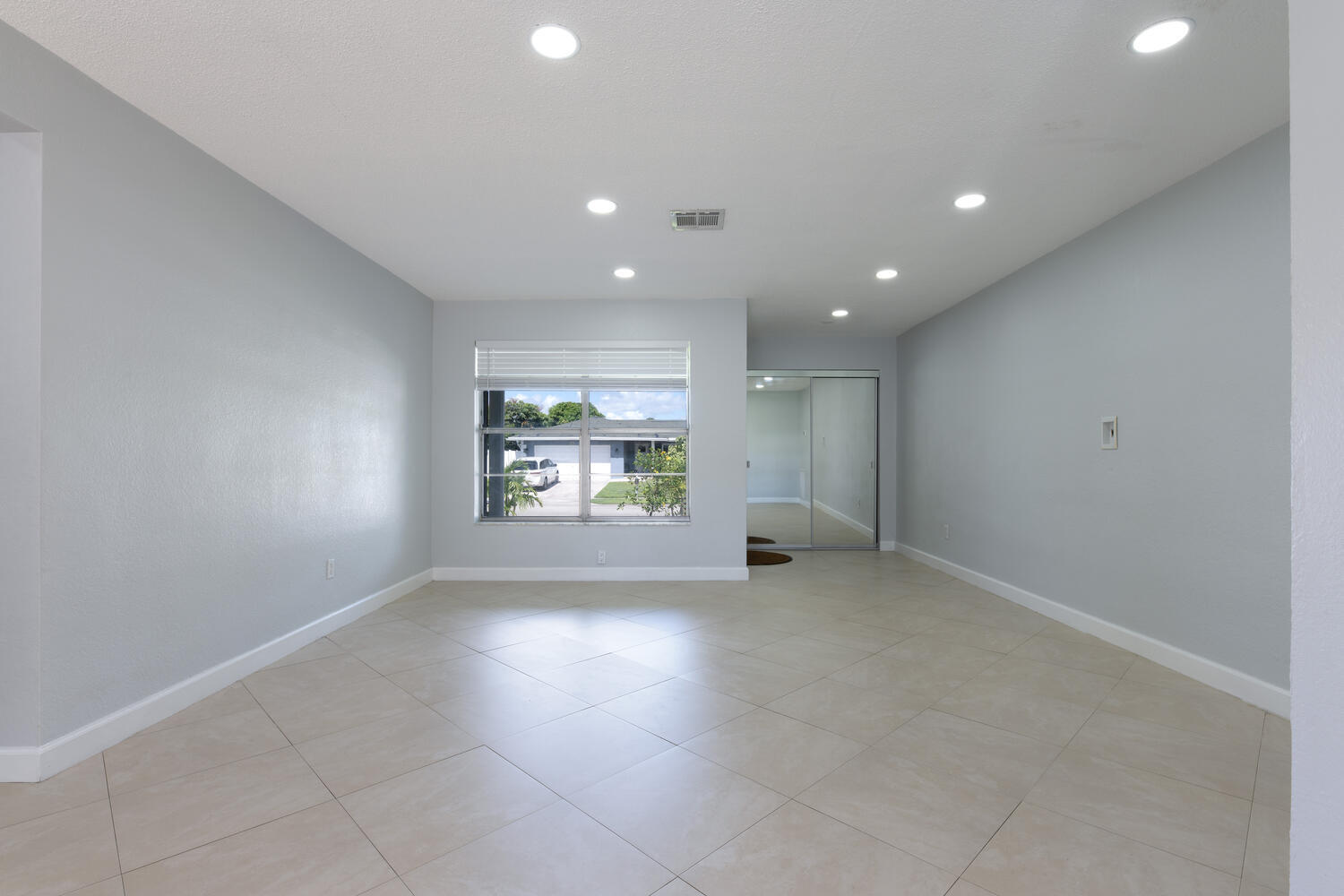 3554 NW 25th Terrace