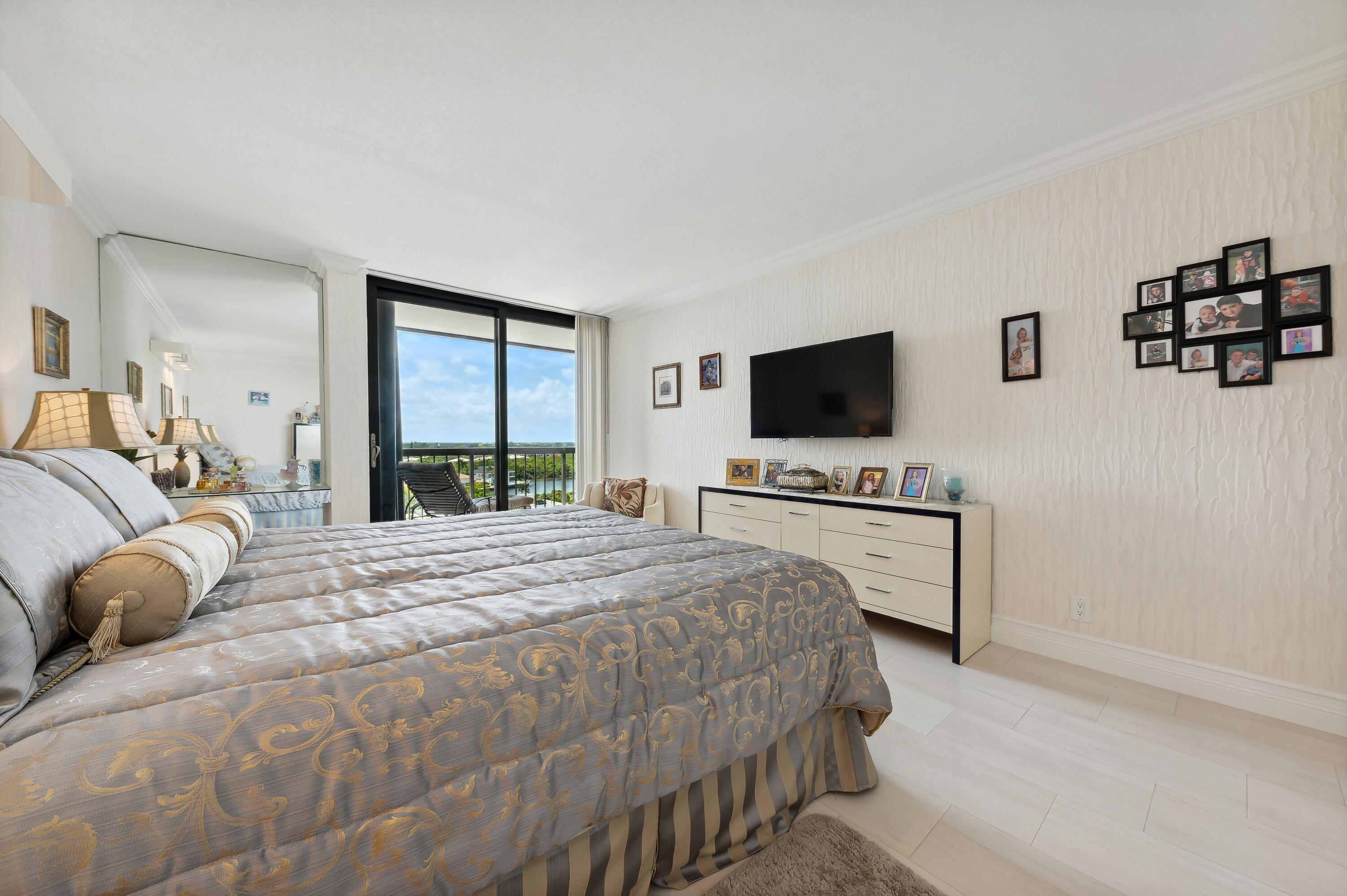 4748 S Ocean Boulevard 1106