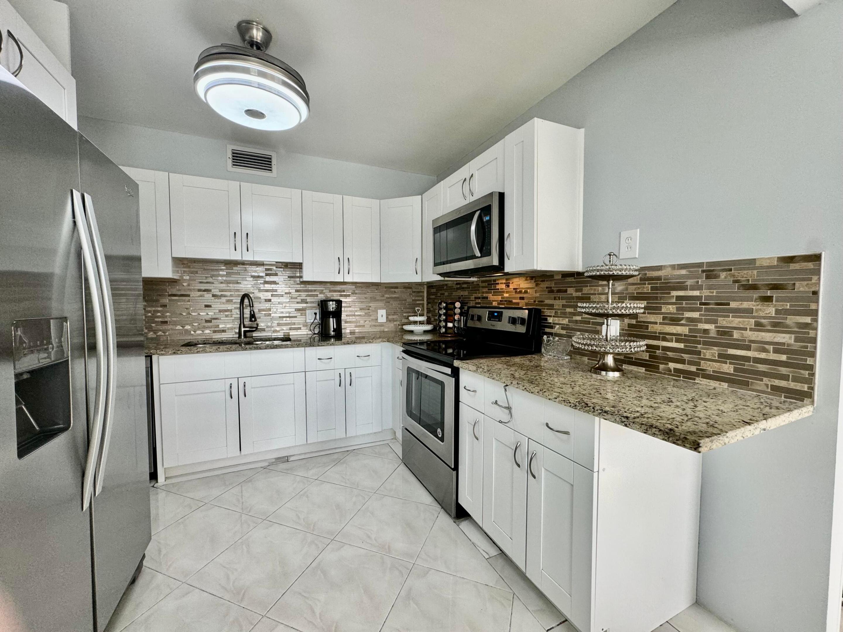 4031 Lincoln B