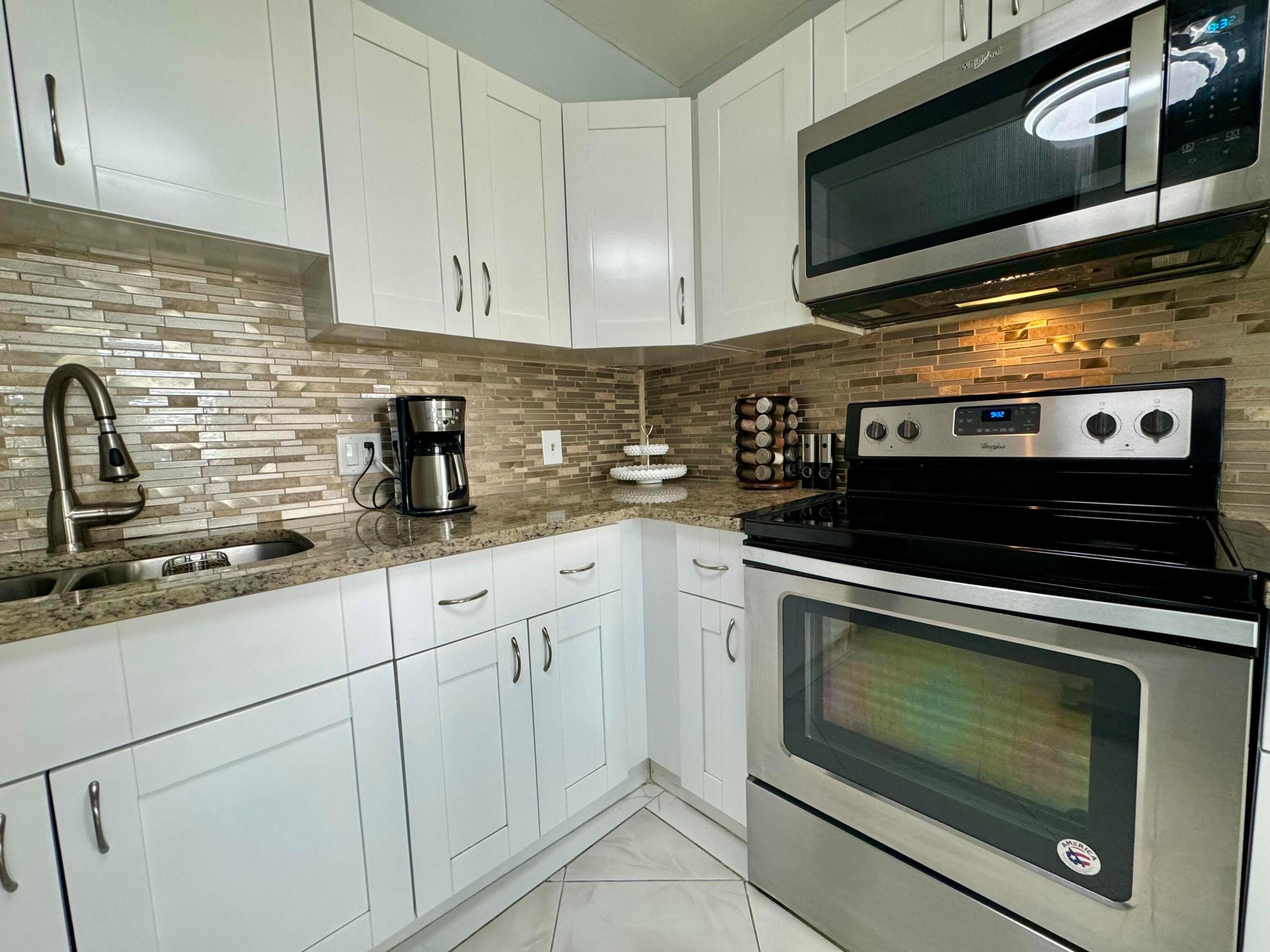 4031 Lincoln B
