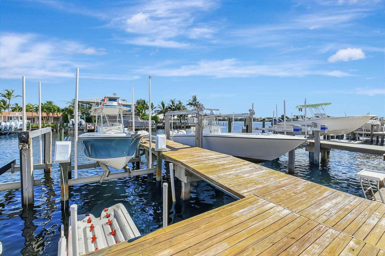 827 South Road