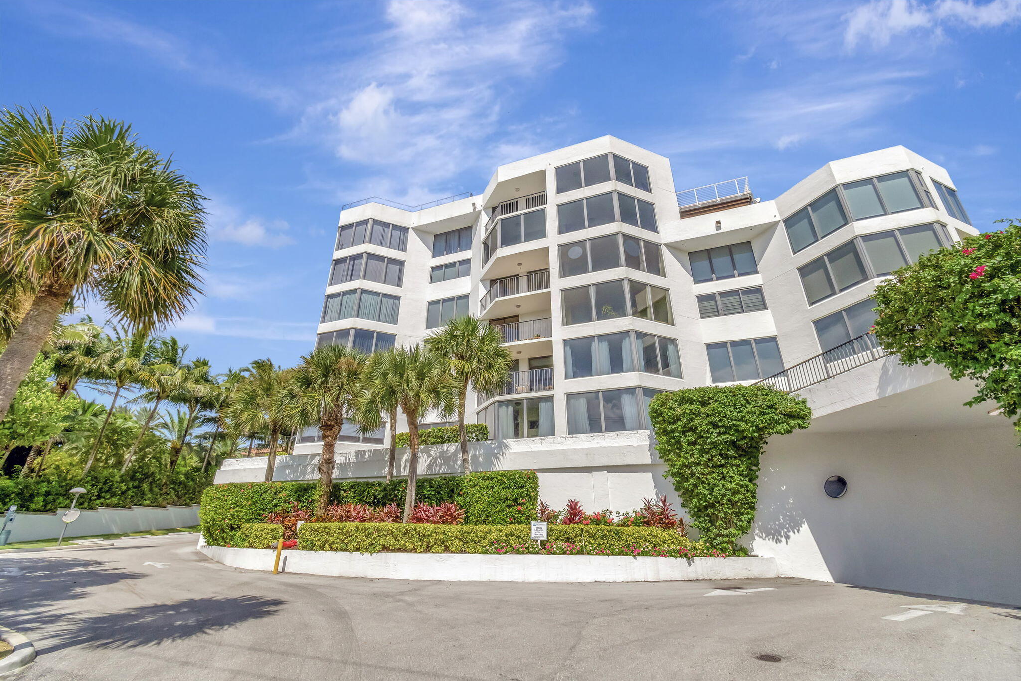 2565 S Ocean Boulevard 103-N