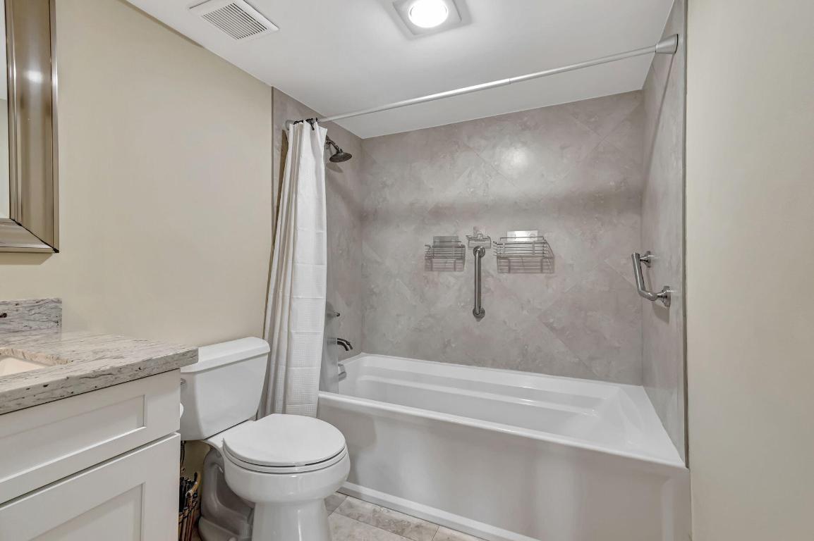 2565 S Ocean Boulevard 103-N