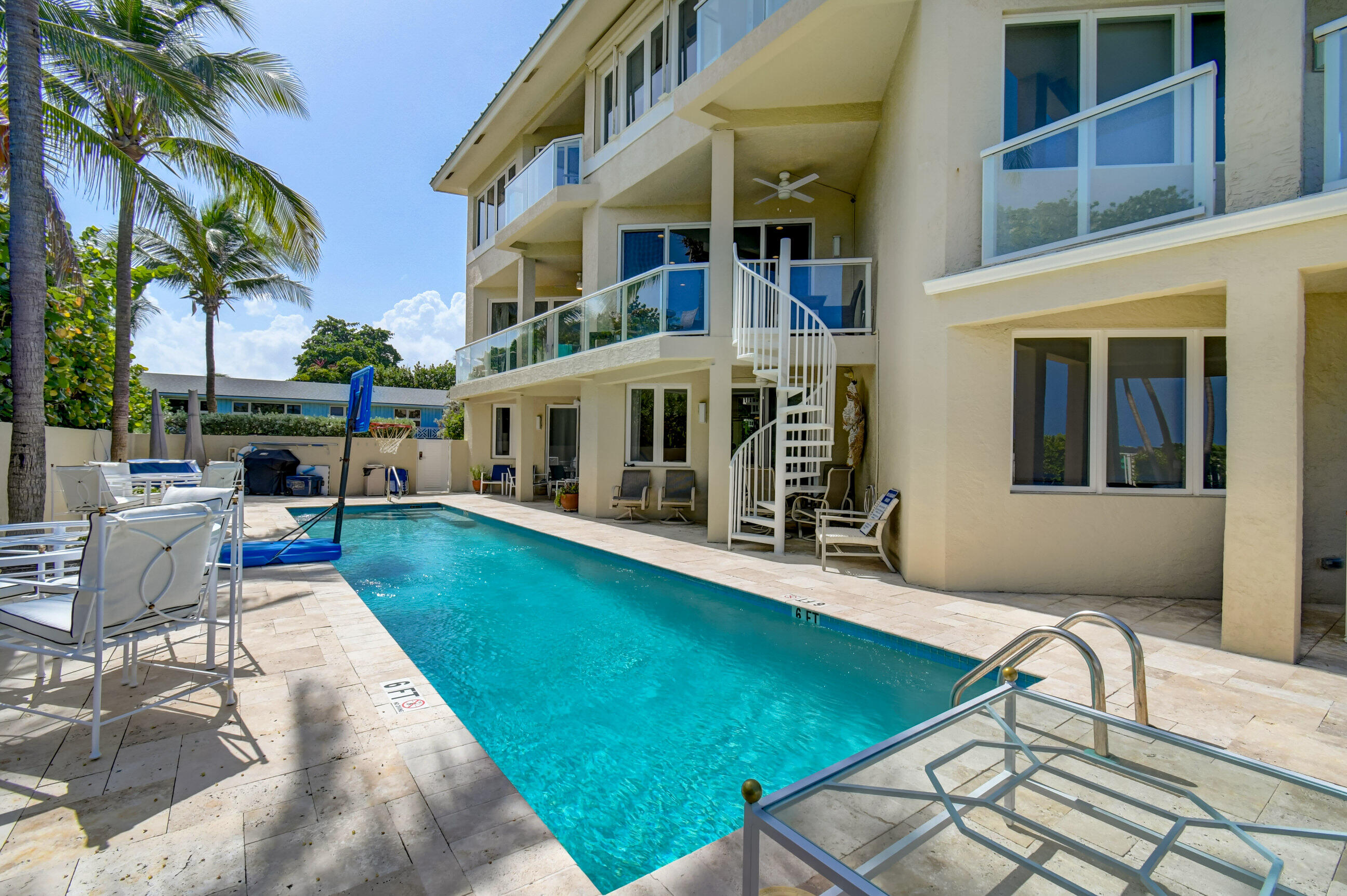 4535 Coquina Road B
