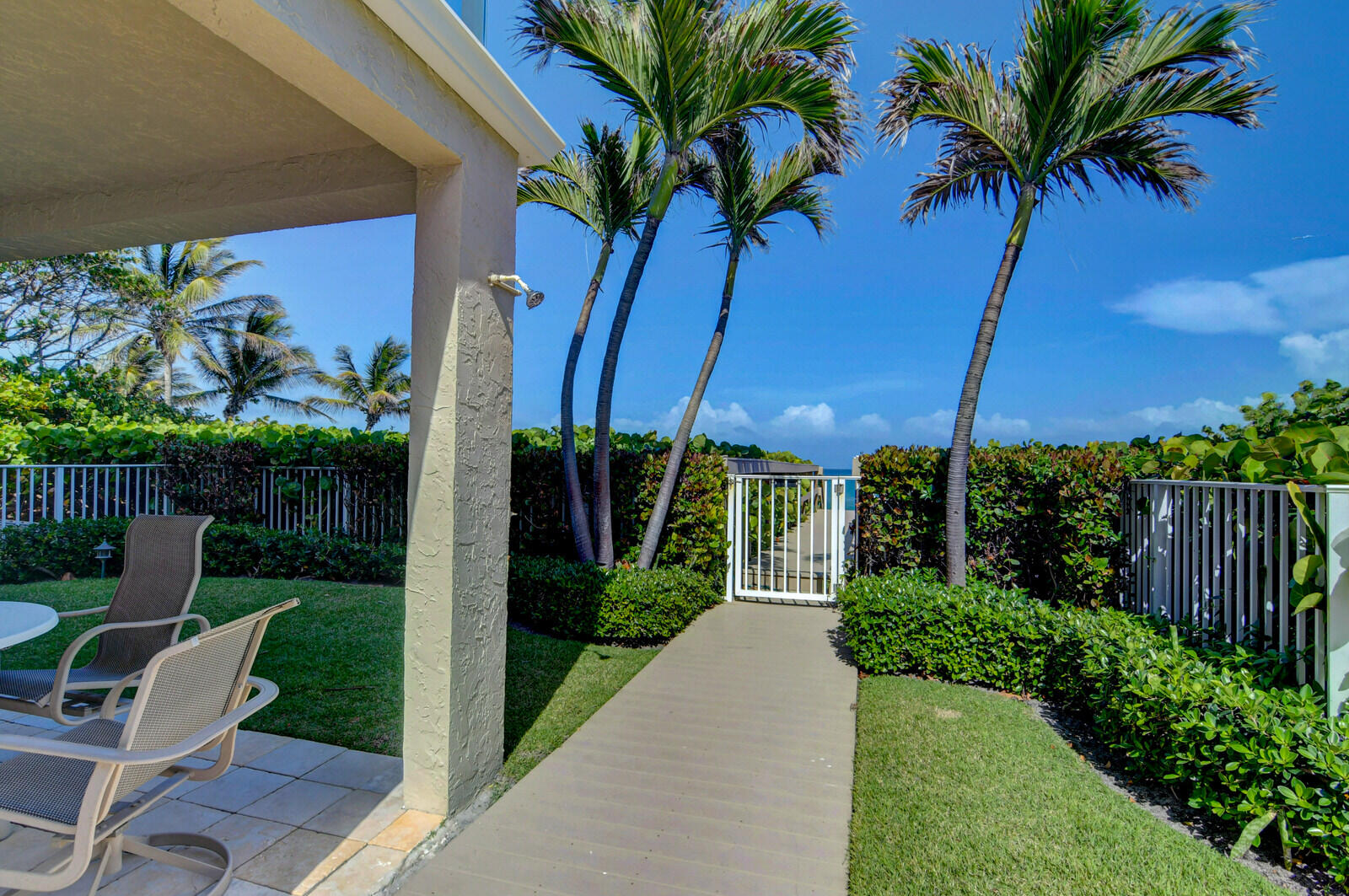 4535 Coquina Road B