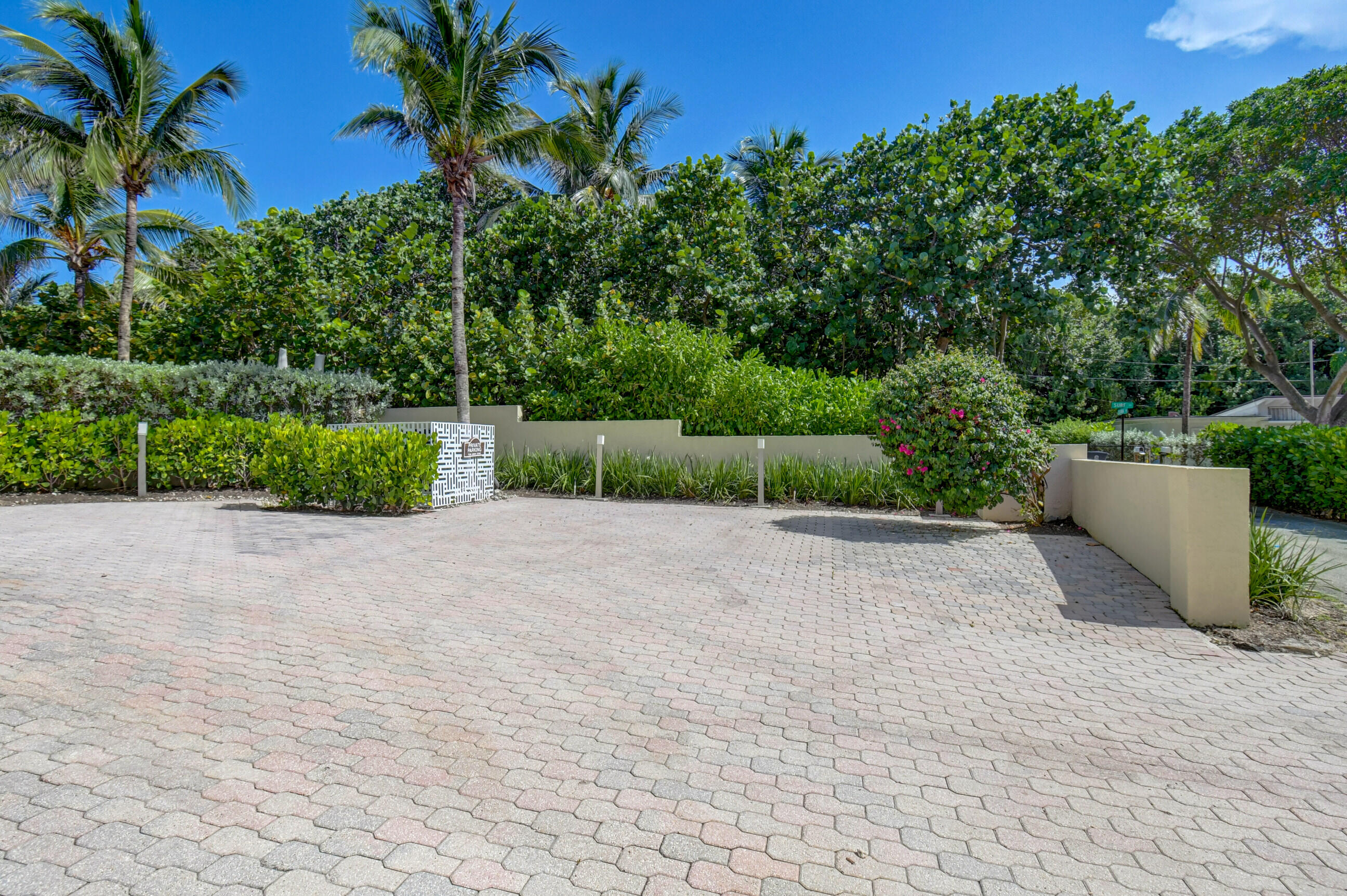 4535 Coquina Road B