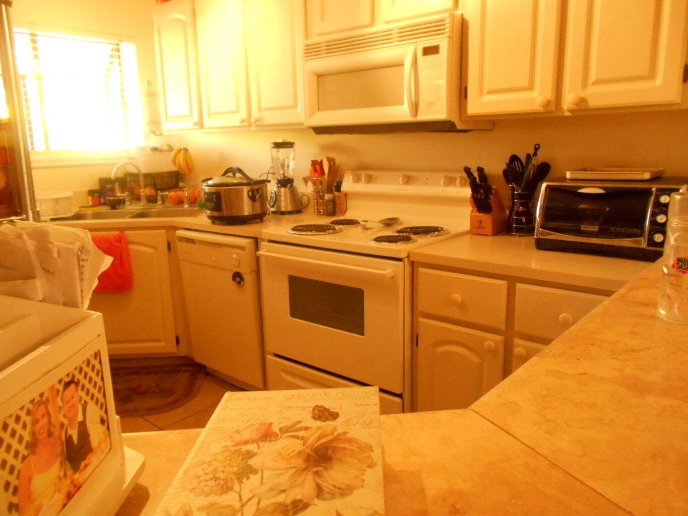 1250 S Milirary Trail 1624