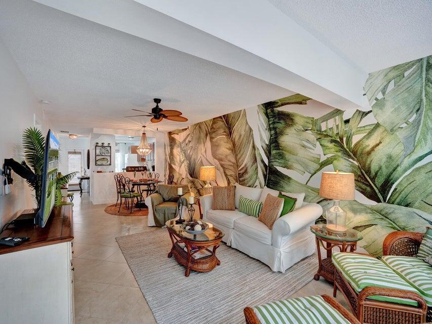 1140 Mahogany Way 102