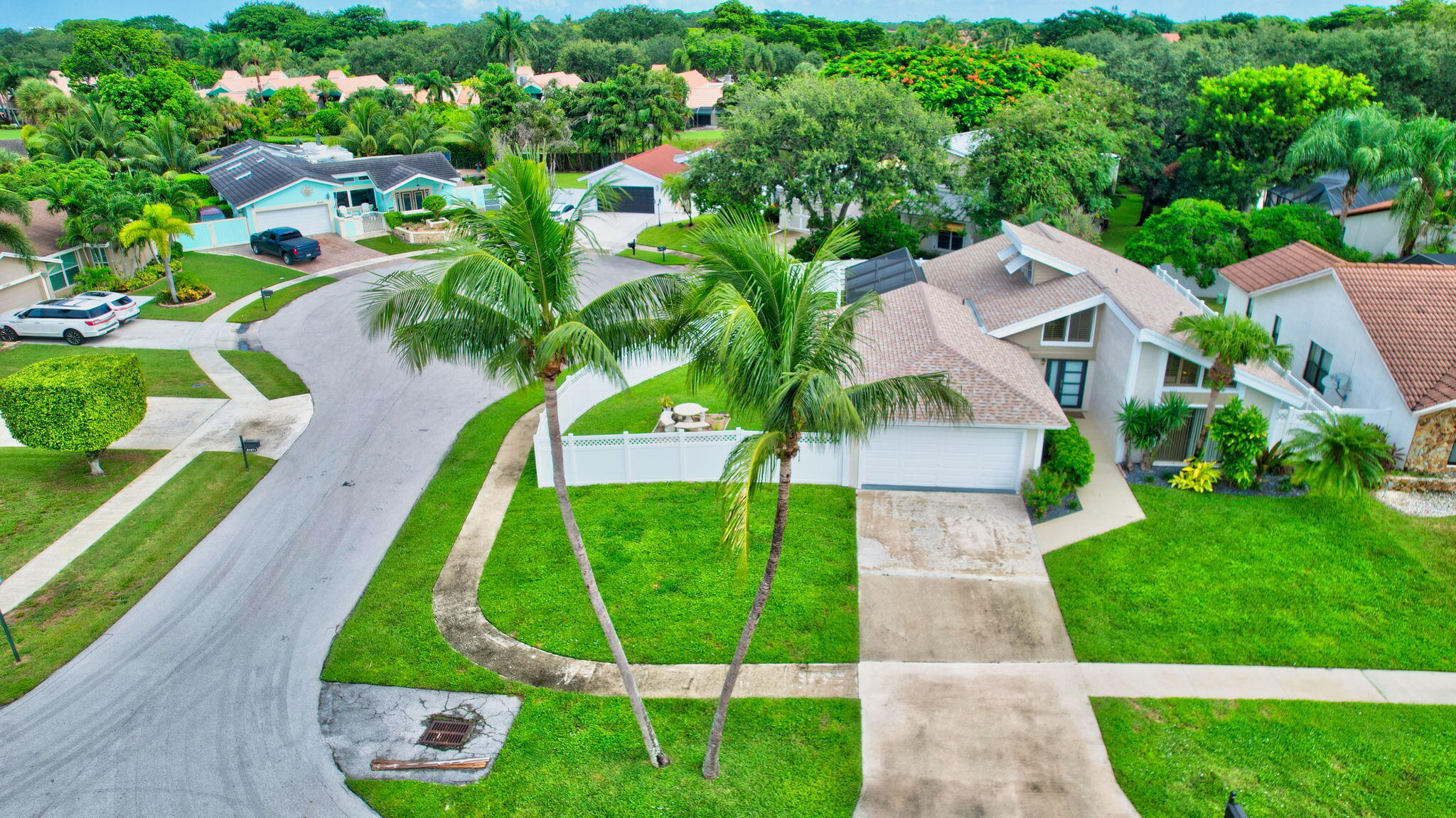 6183 Amberwoods Drive