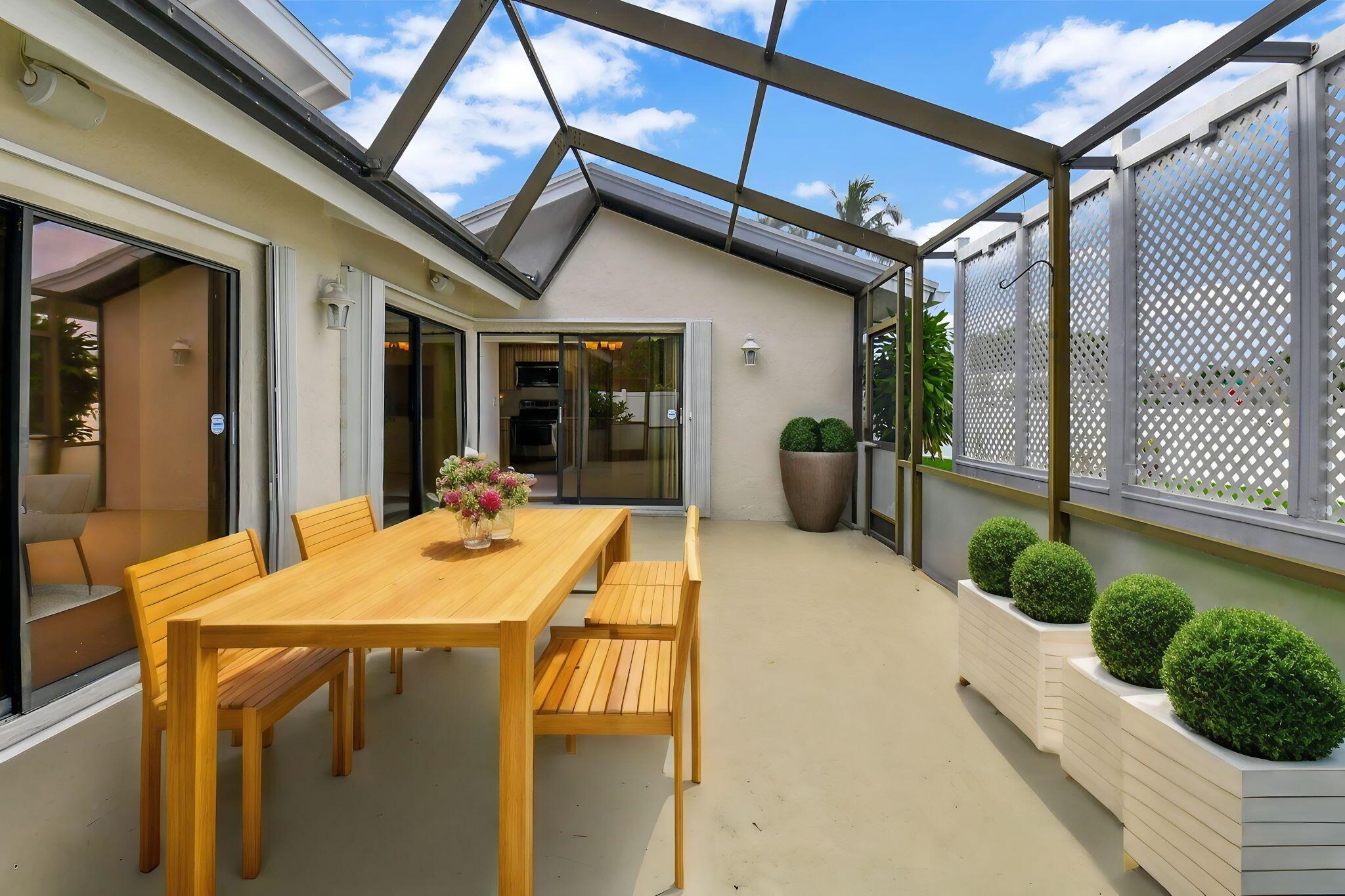 6183 Amberwoods Drive