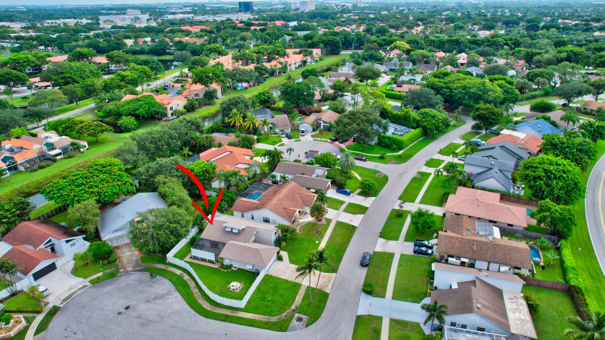 6183 Amberwoods Drive