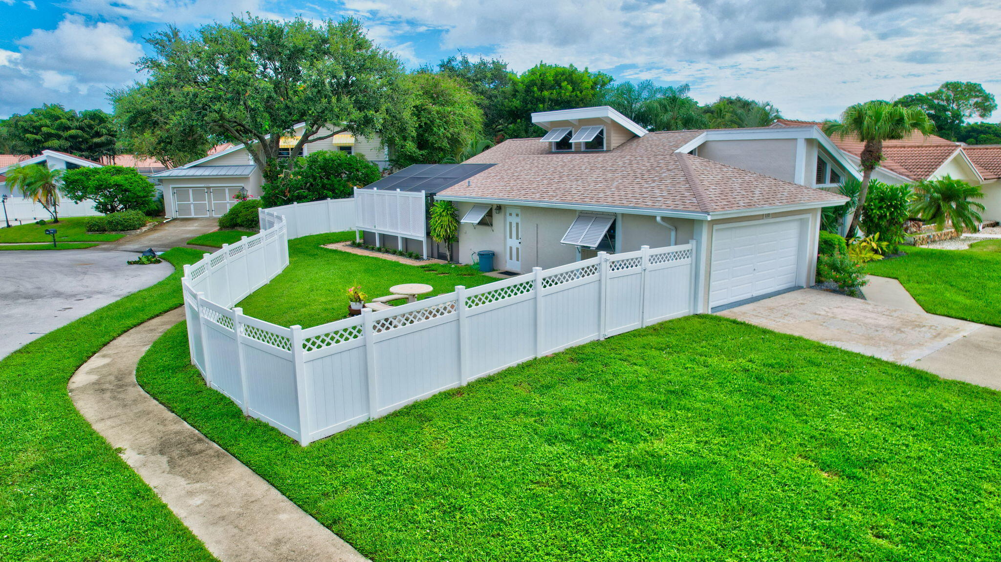 6183 Amberwoods Drive