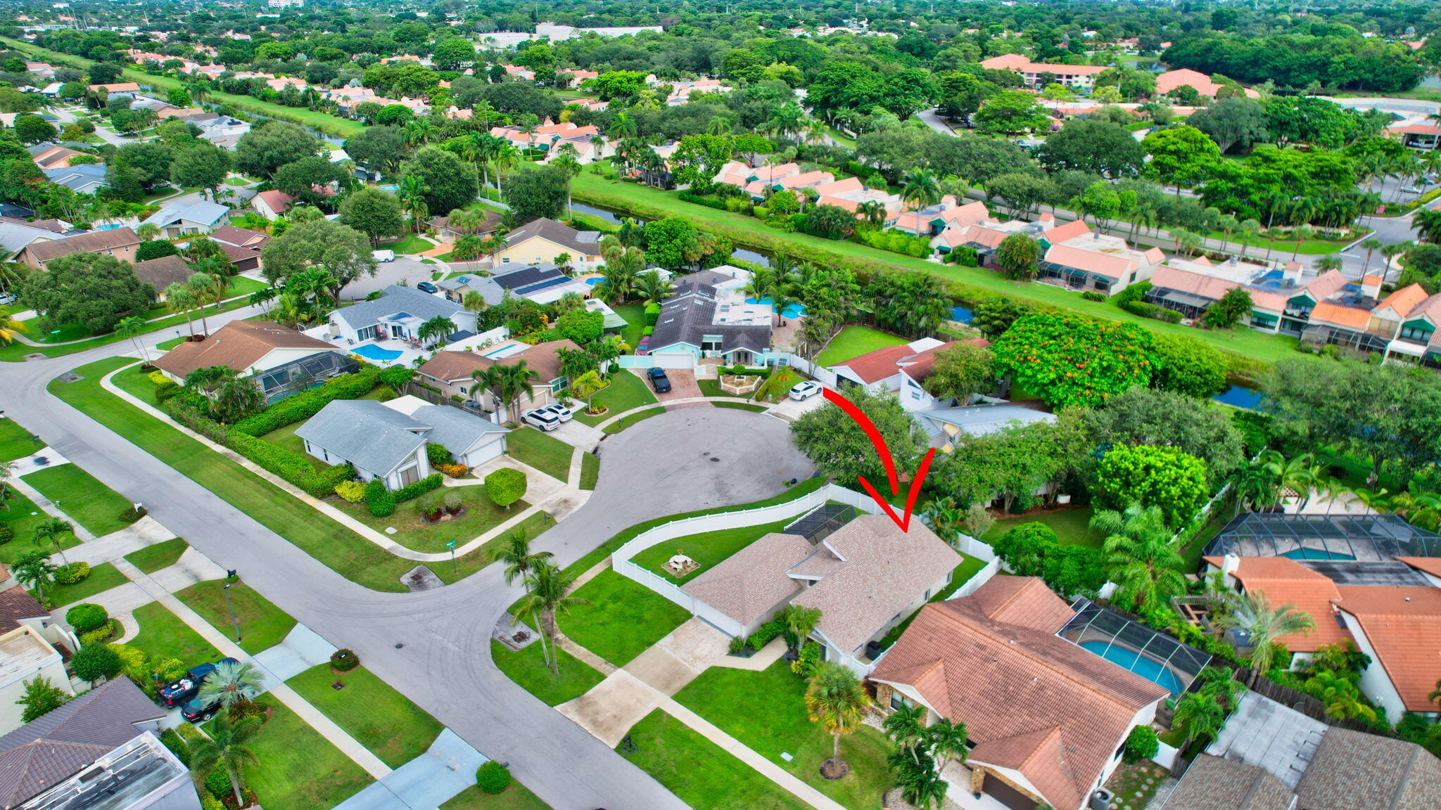 6183 Amberwoods Drive